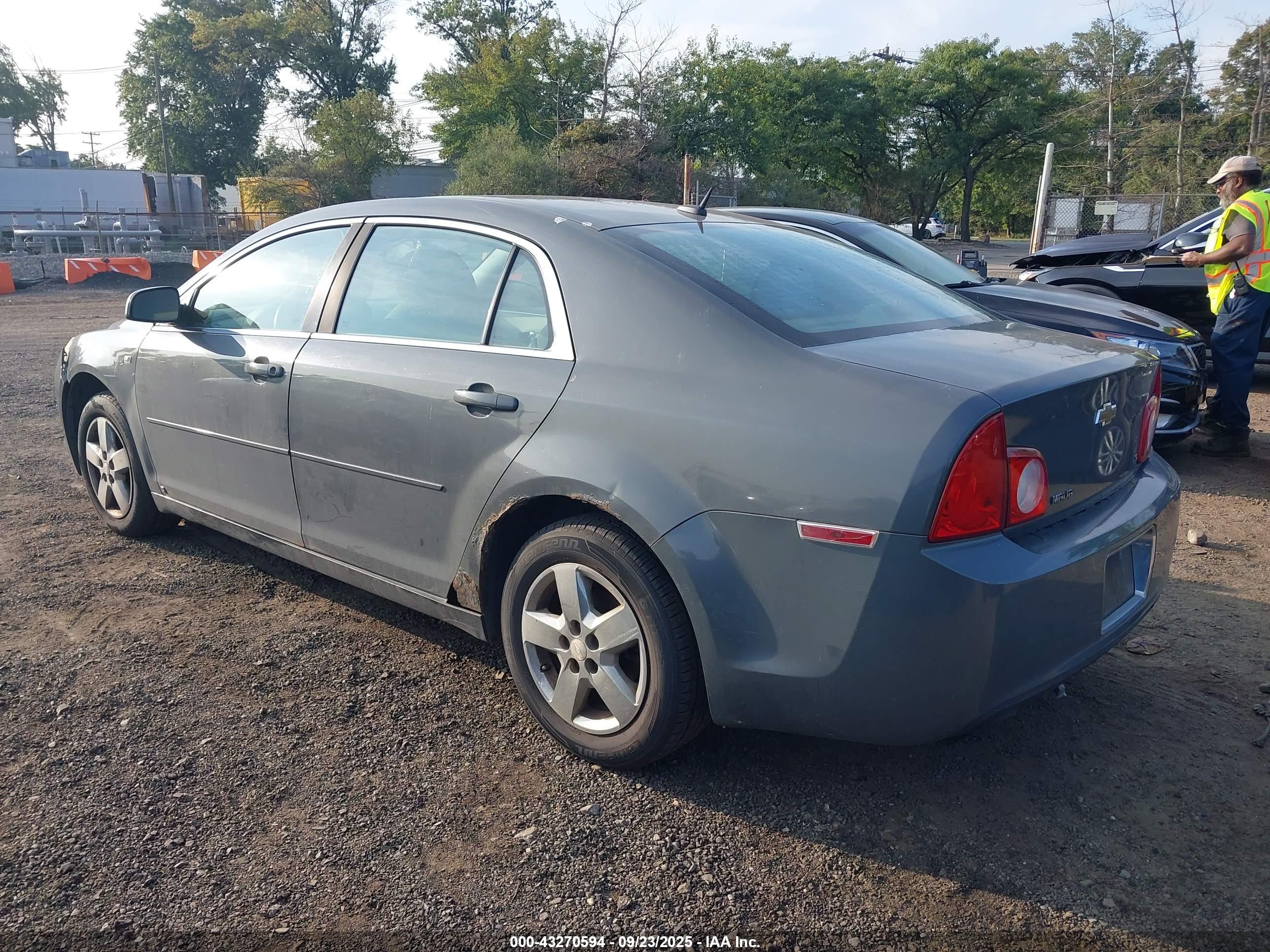 CHEVROLET MALIBU image 3