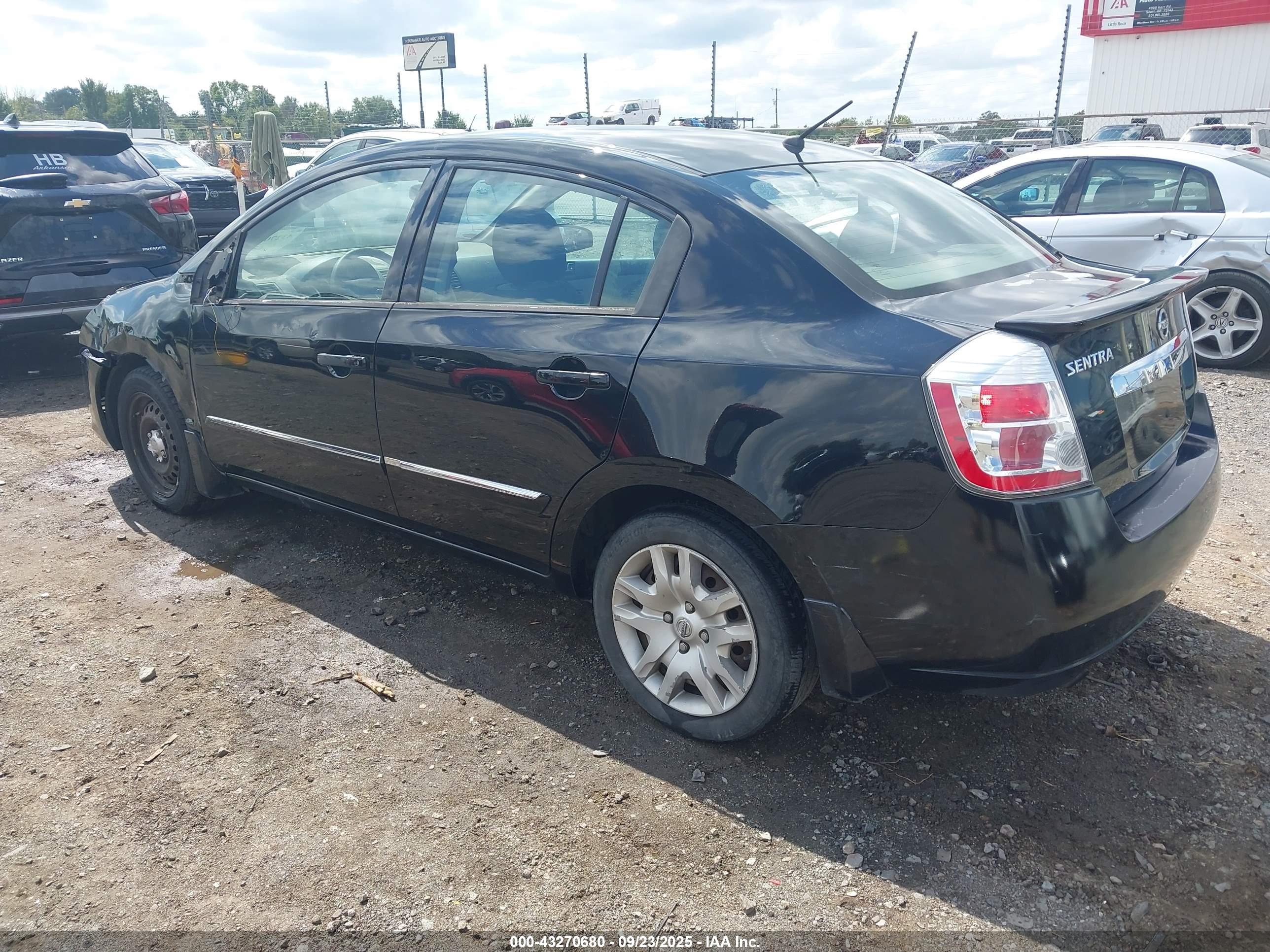 NISSAN SENTRA image 3