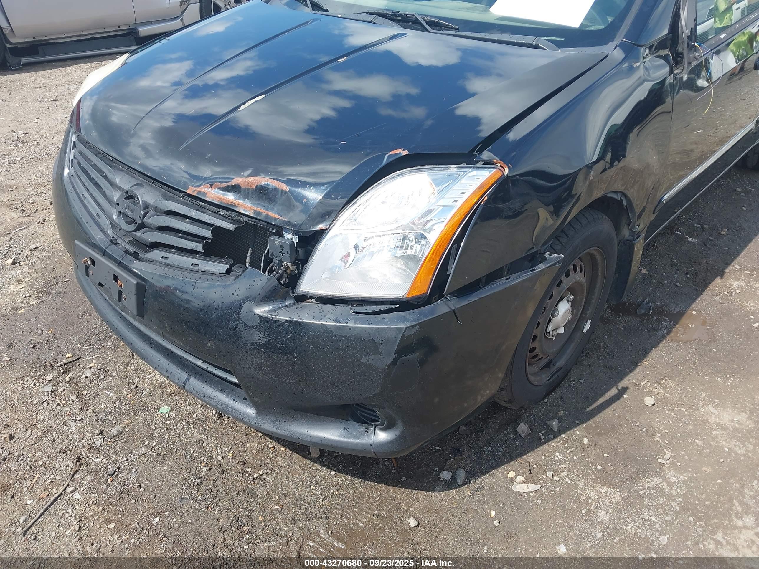 NISSAN SENTRA image 6
