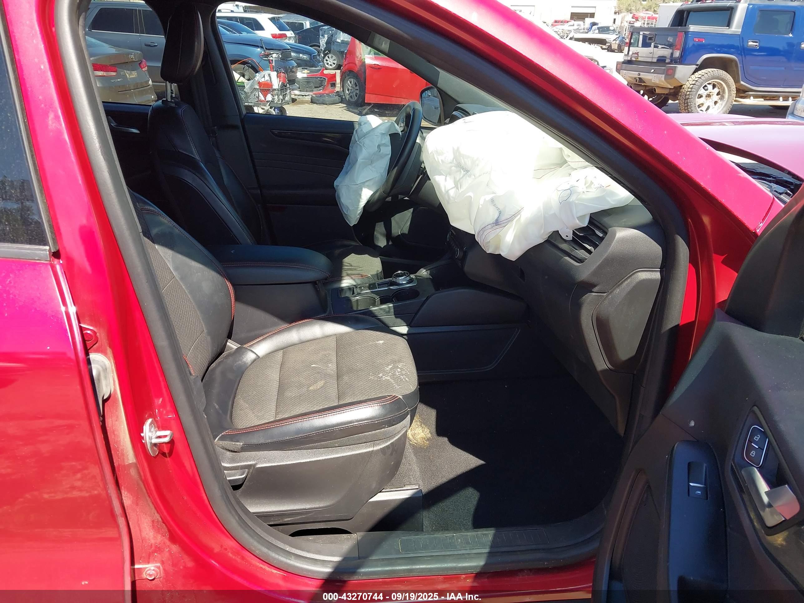 FORD ESCAPE image 5