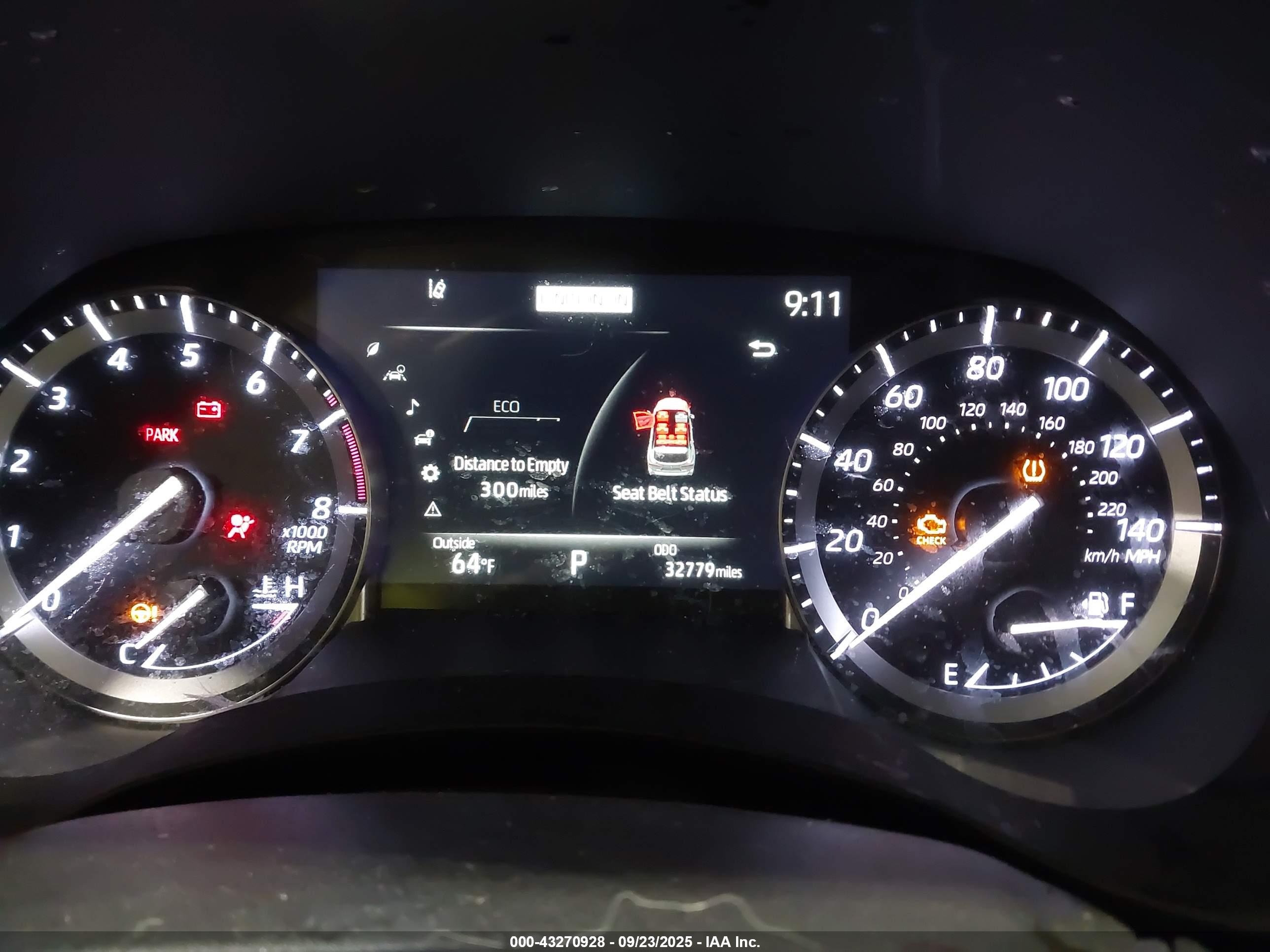 TOYOTA HIGHLANDER image 7
