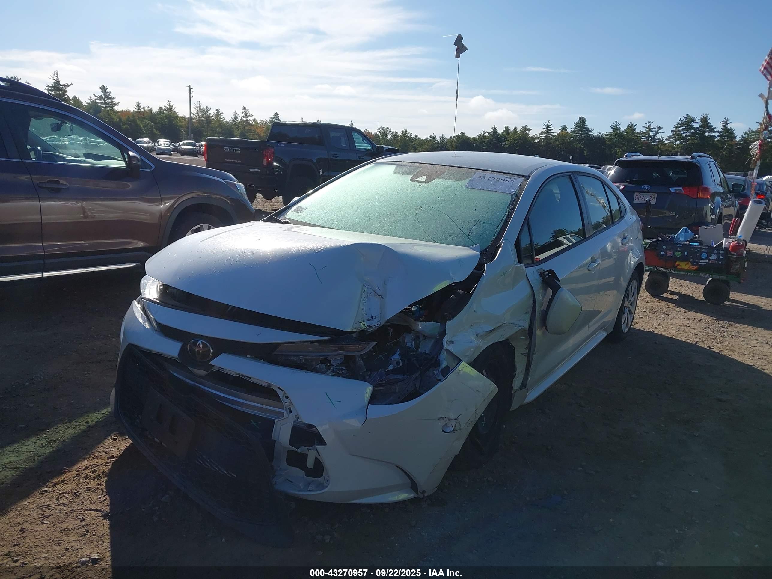TOYOTA COROLLA image 6