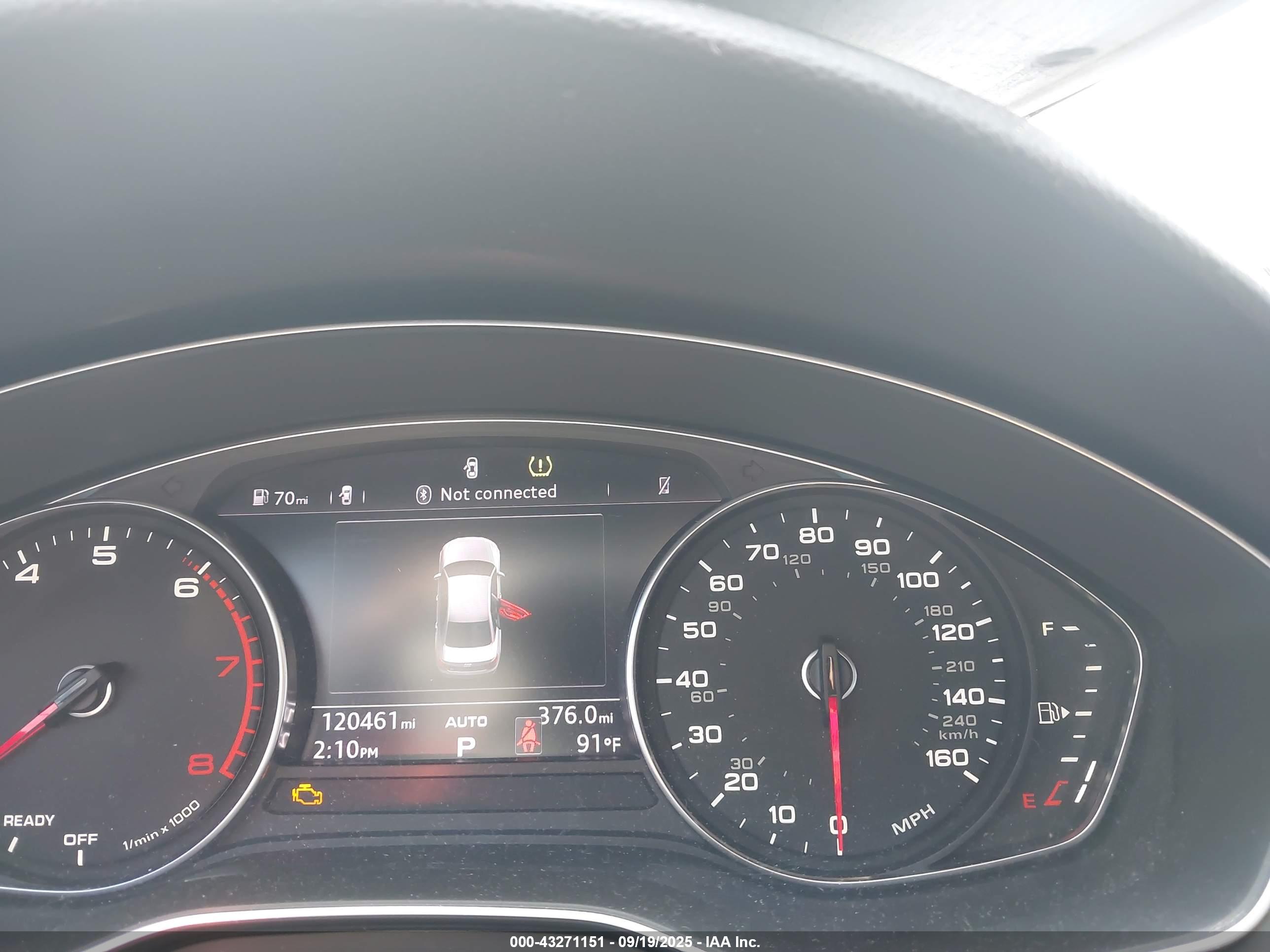 AUDI A4 image 7