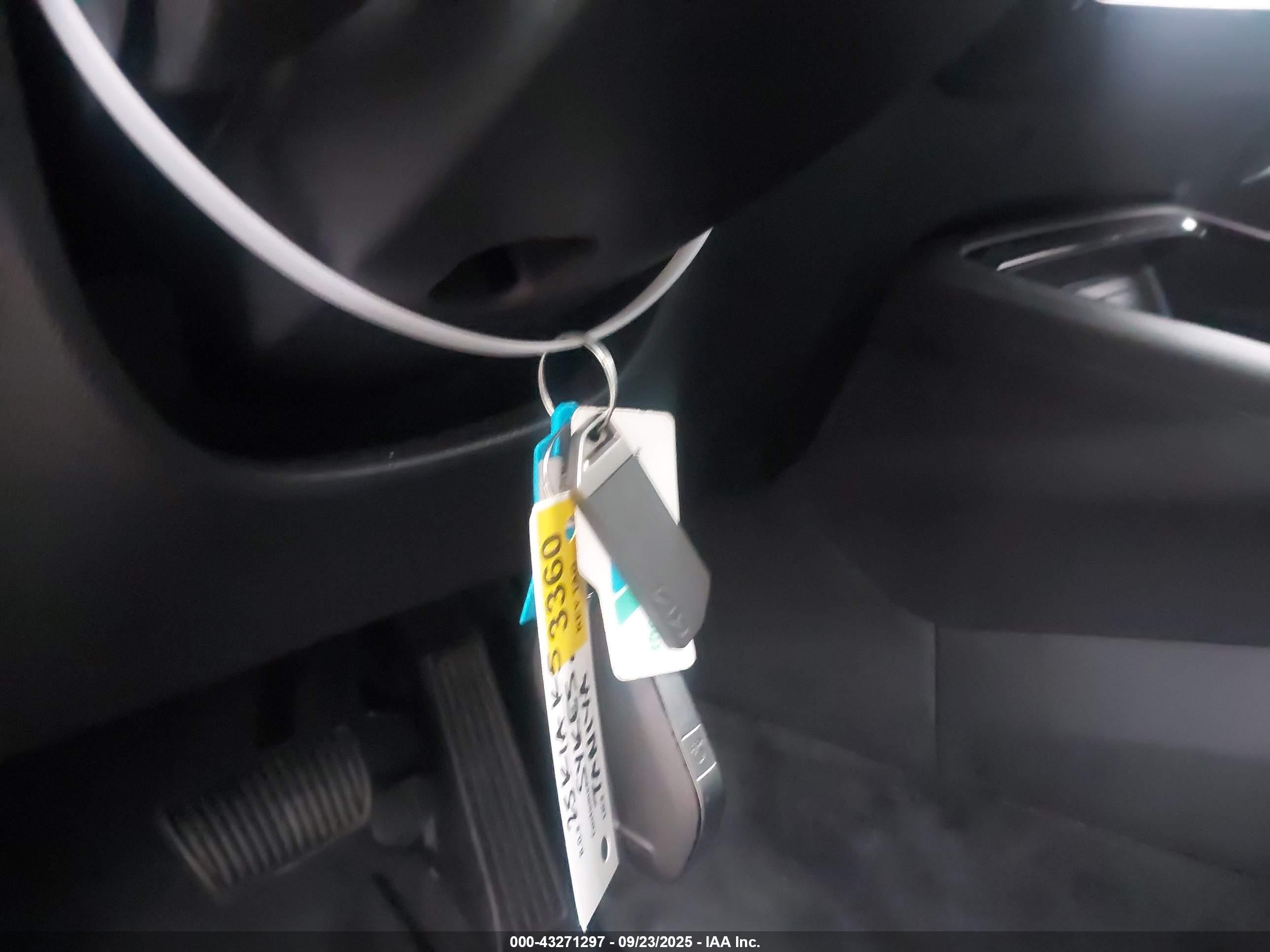 KIA K5 image 11