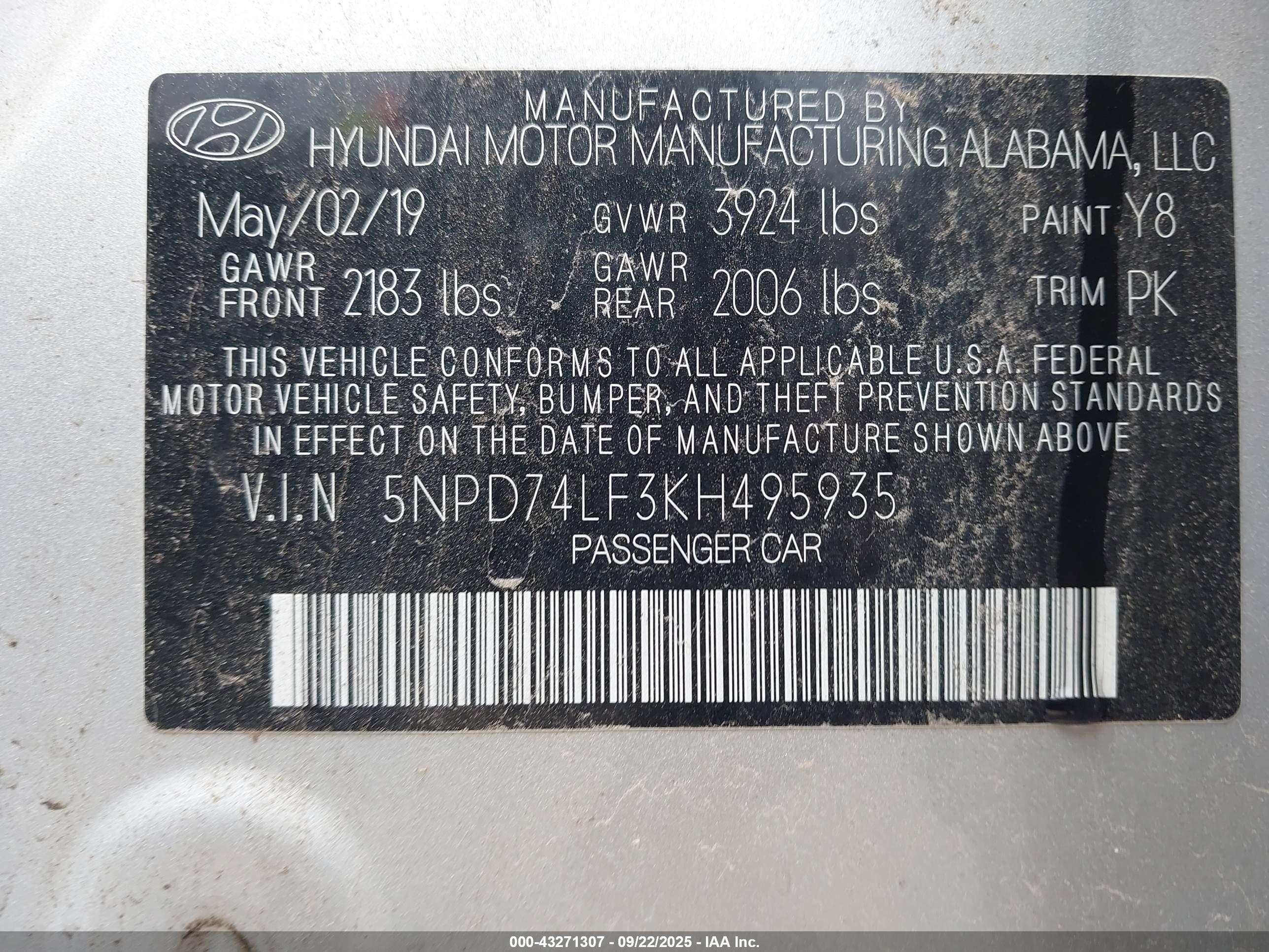 HYUNDAI ELANTRA image 9