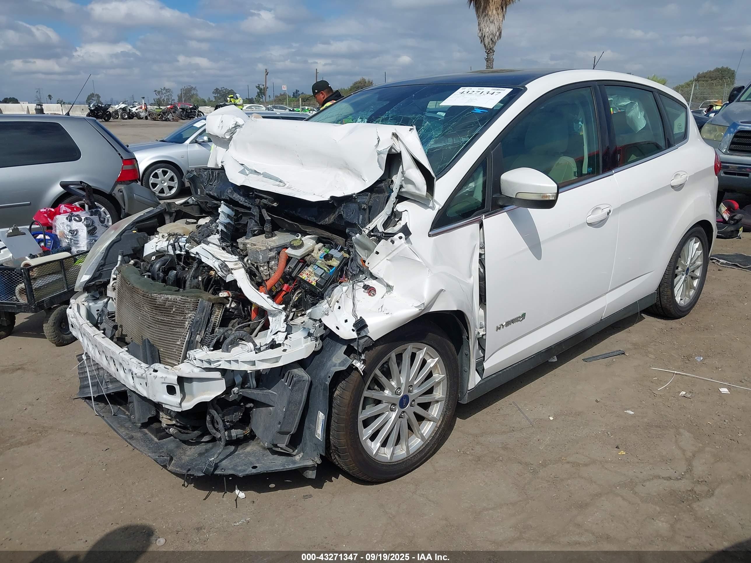 FORD C-MAX image 2