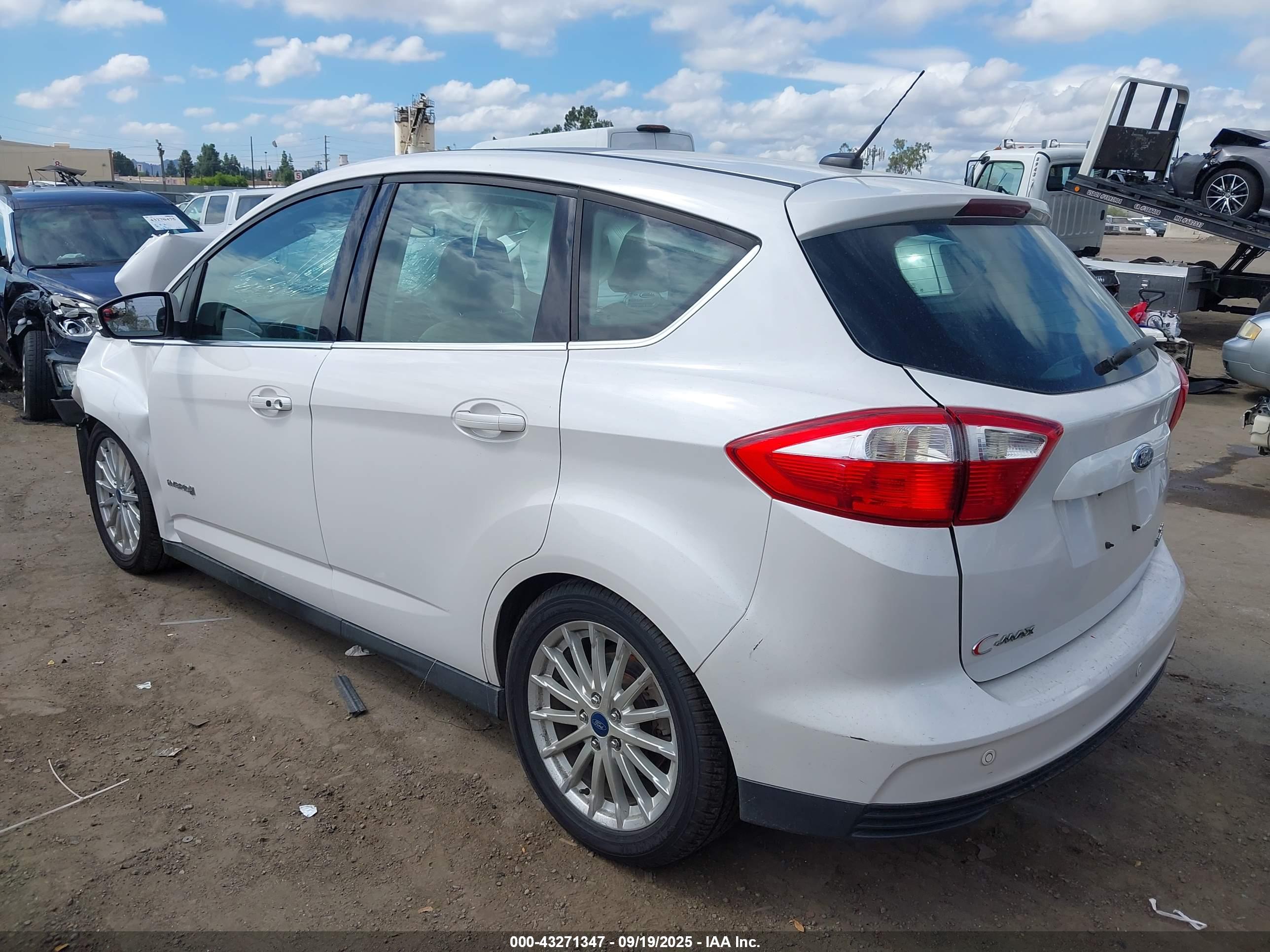FORD C-MAX image 3