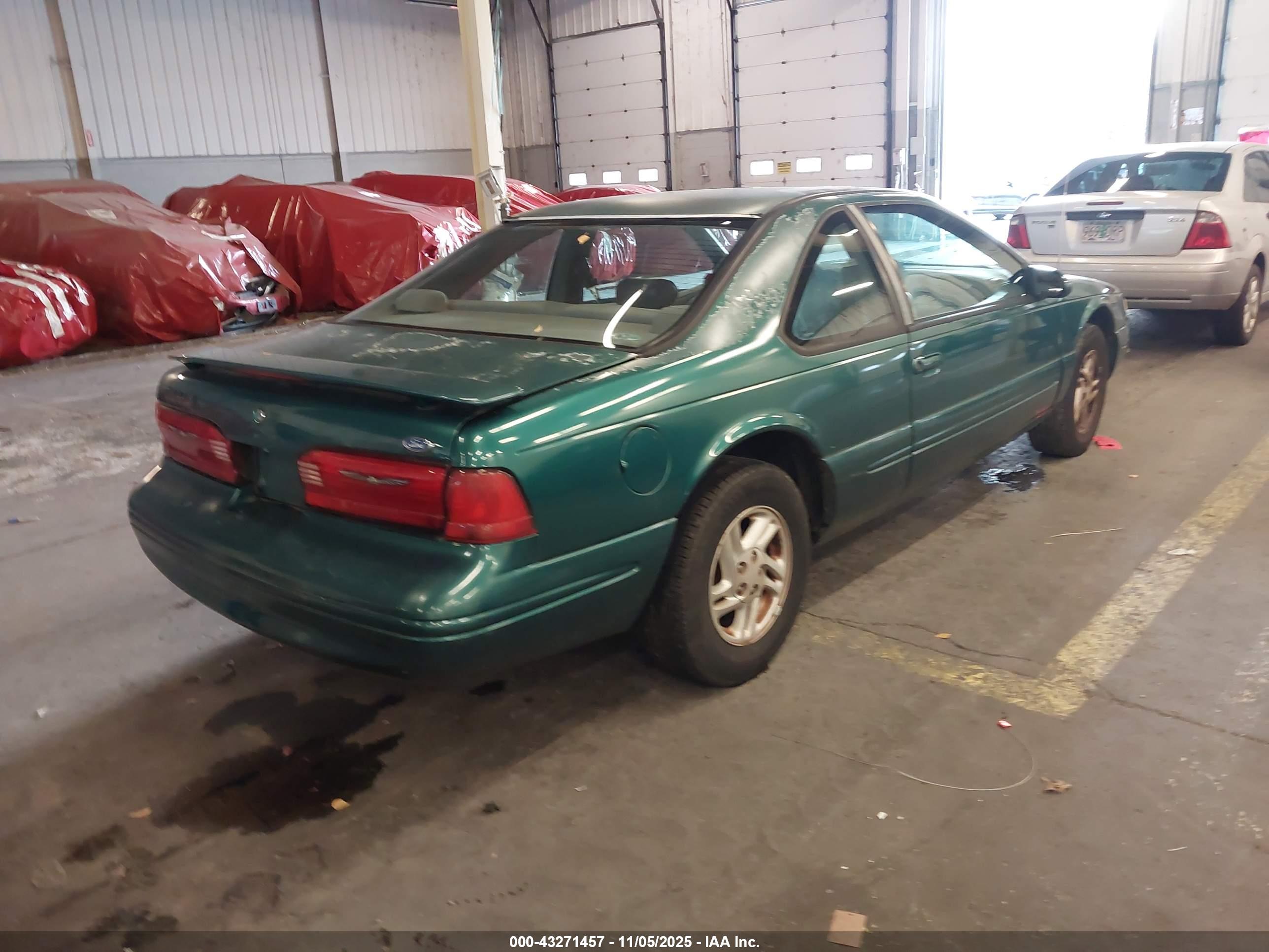 FORD THUNDERBIRD image 4