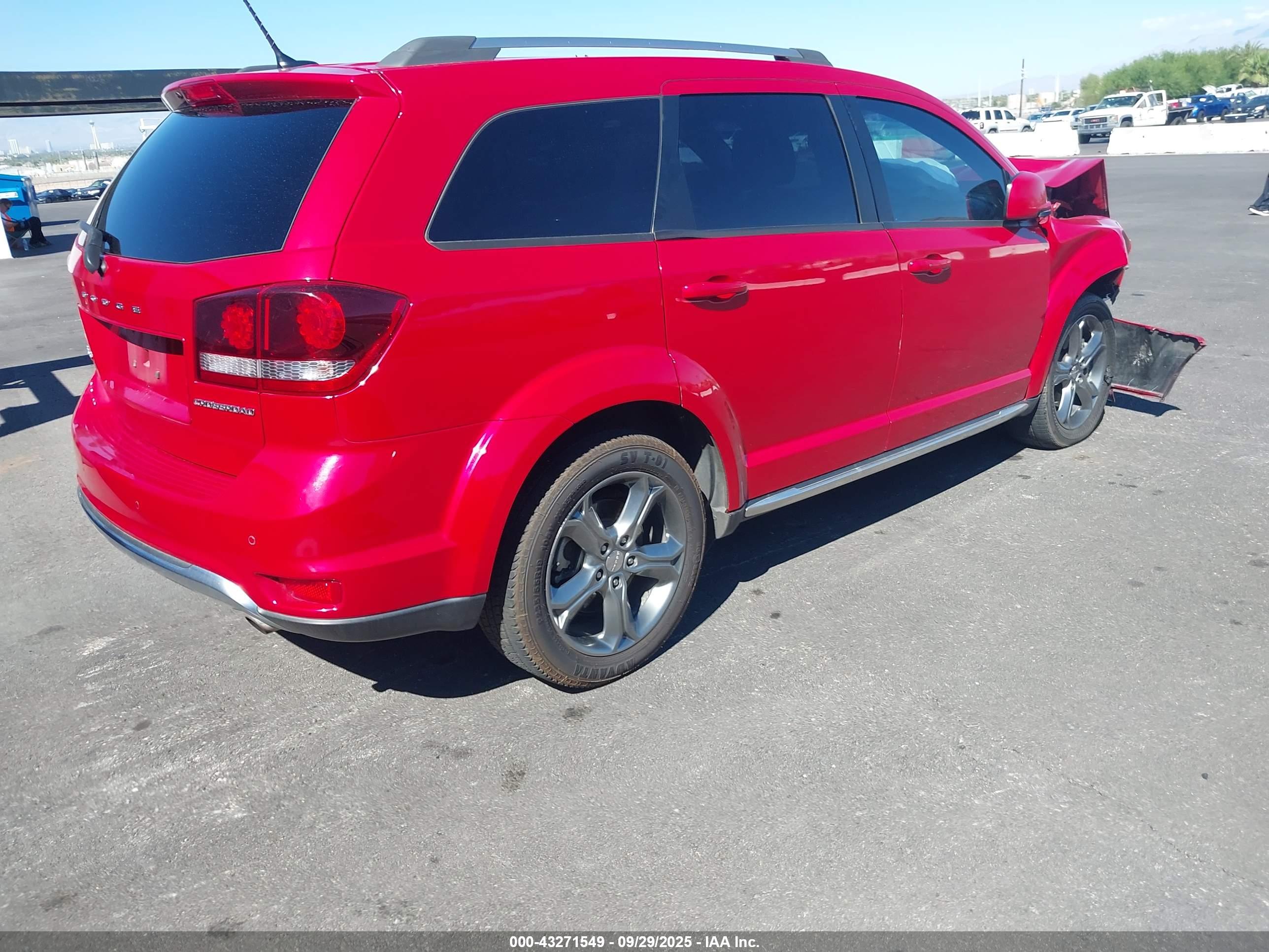 DODGE JOURNEY image 4