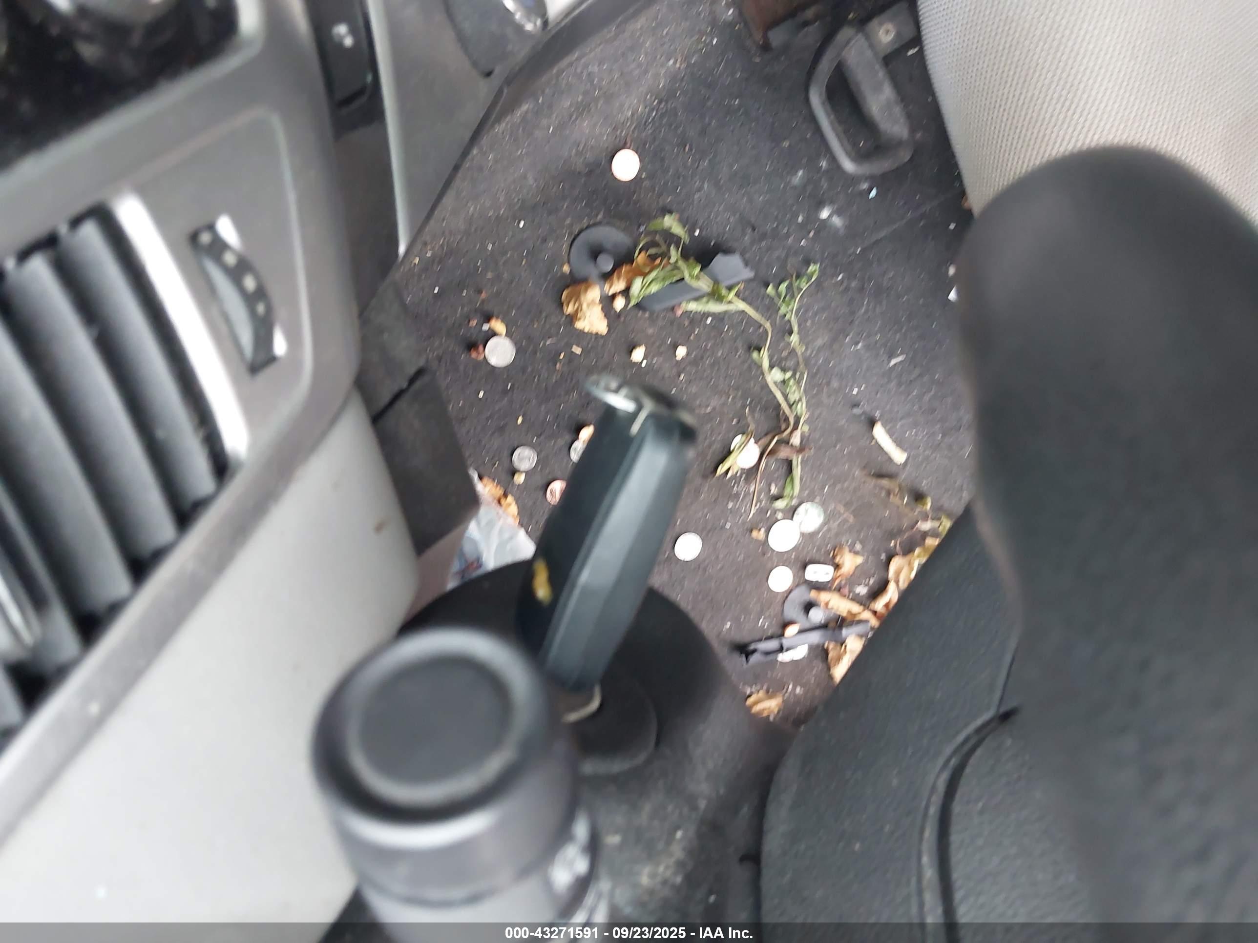 CHEVROLET CRUZE image 11