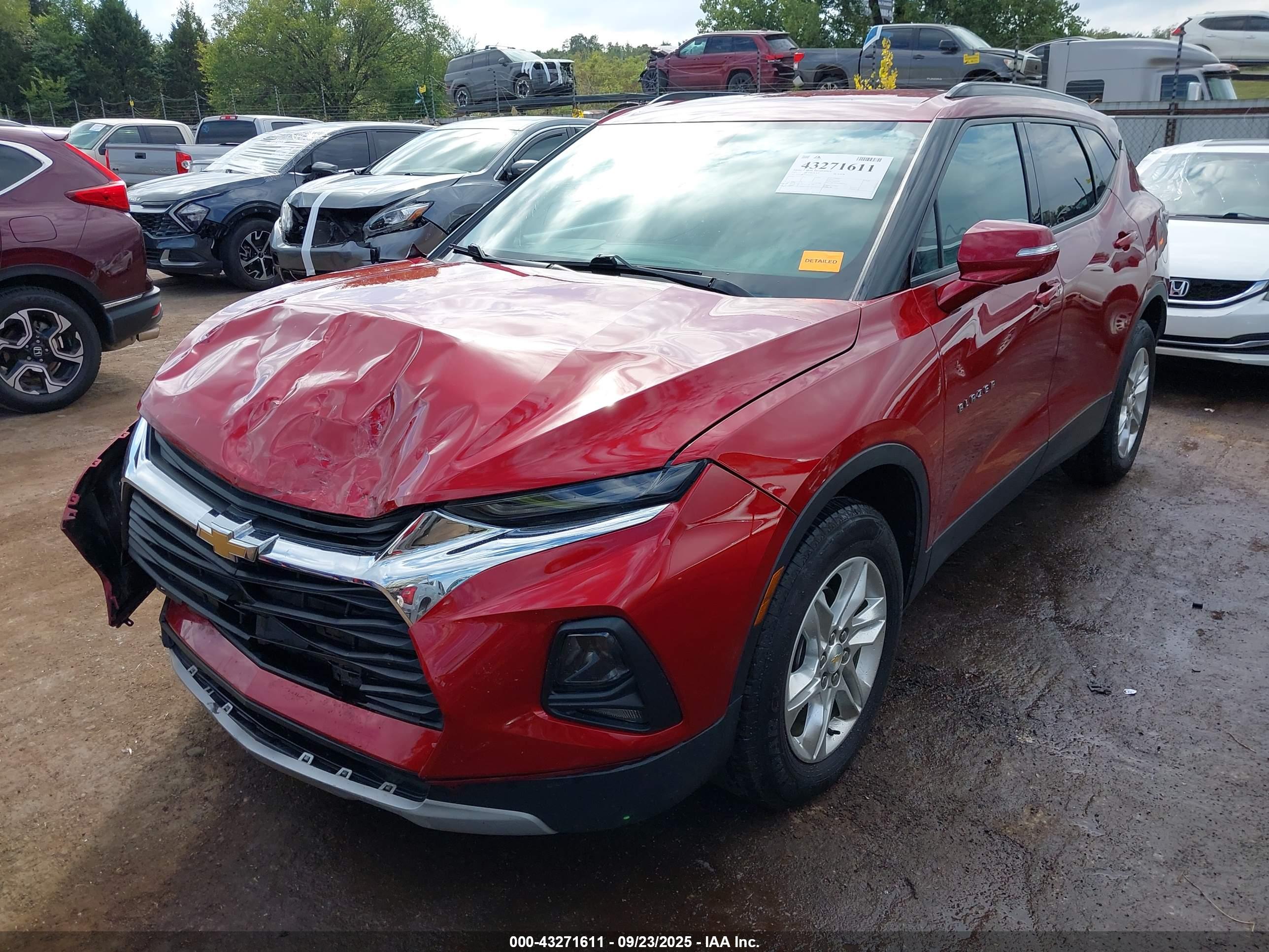 CHEVROLET BLAZER image 2