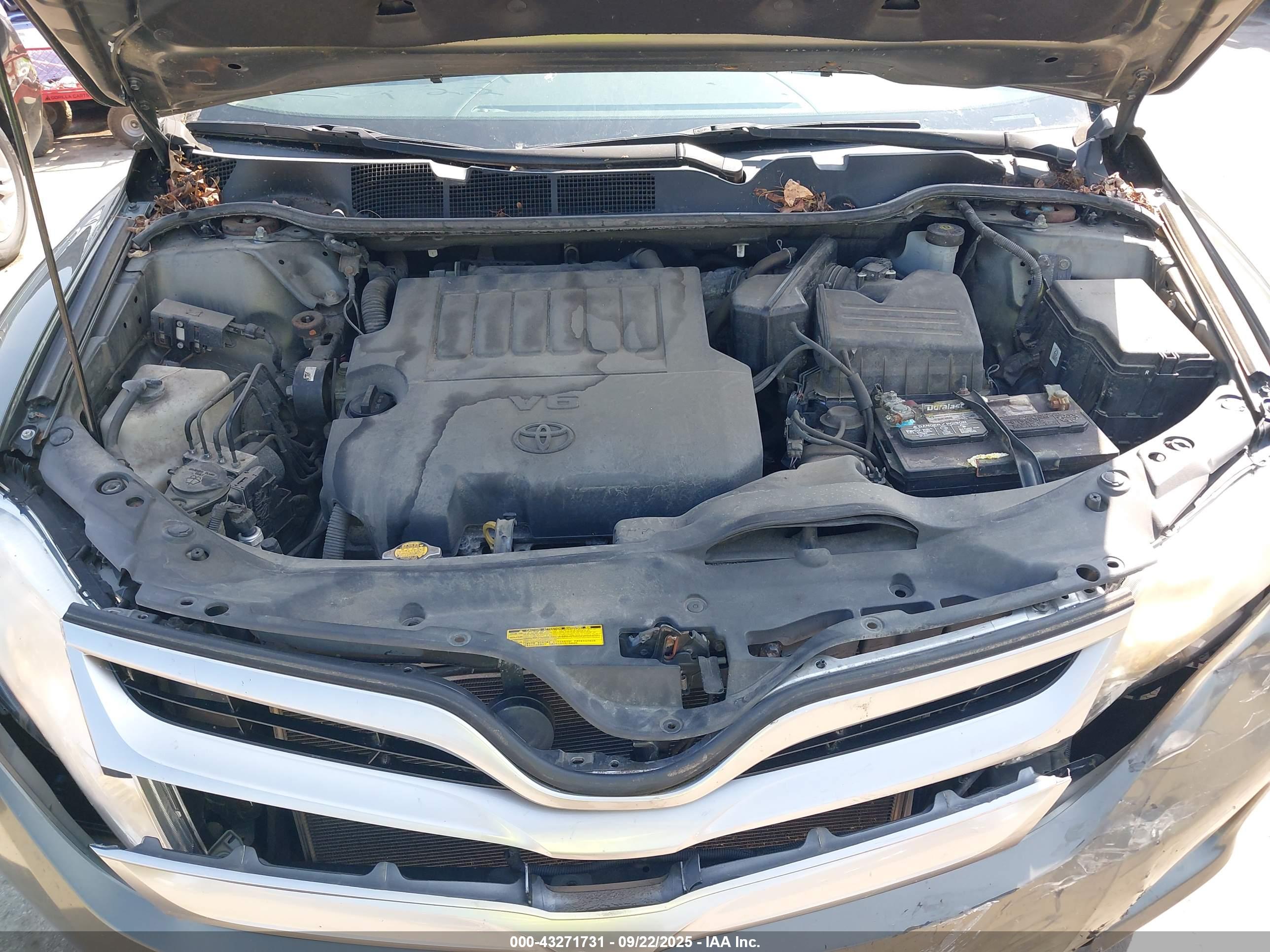 TOYOTA VENZA image 10