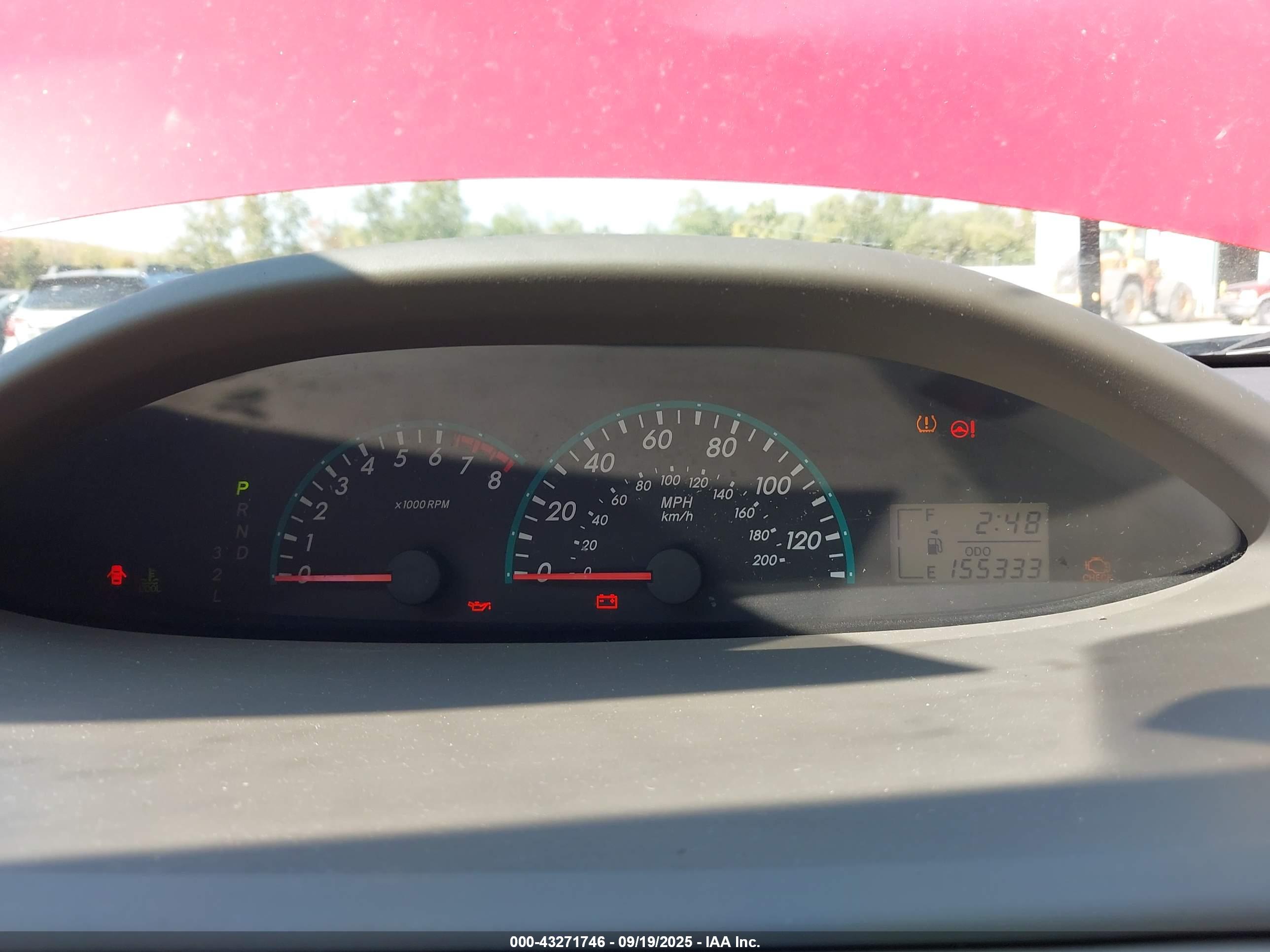 TOYOTA YARIS image 7