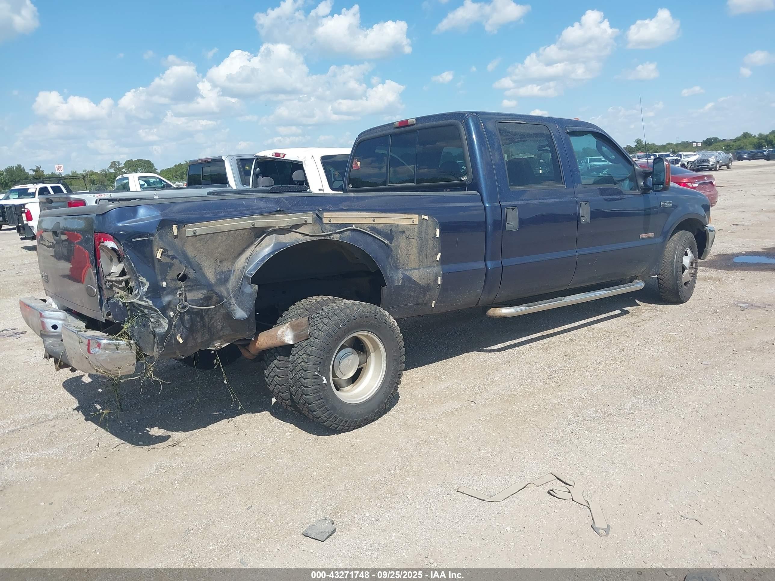FORD F-350 image 4