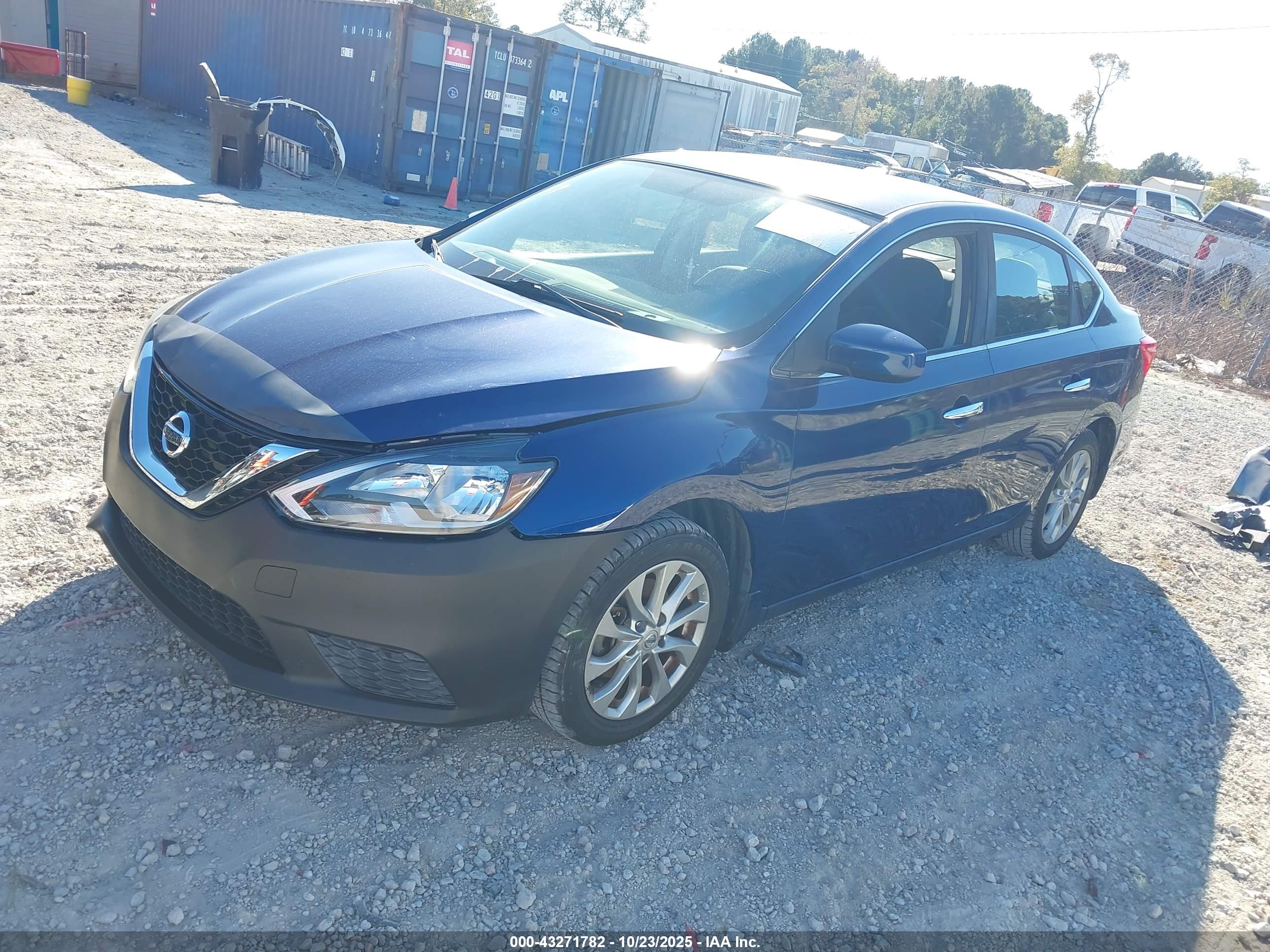NISSAN SENTRA image 2