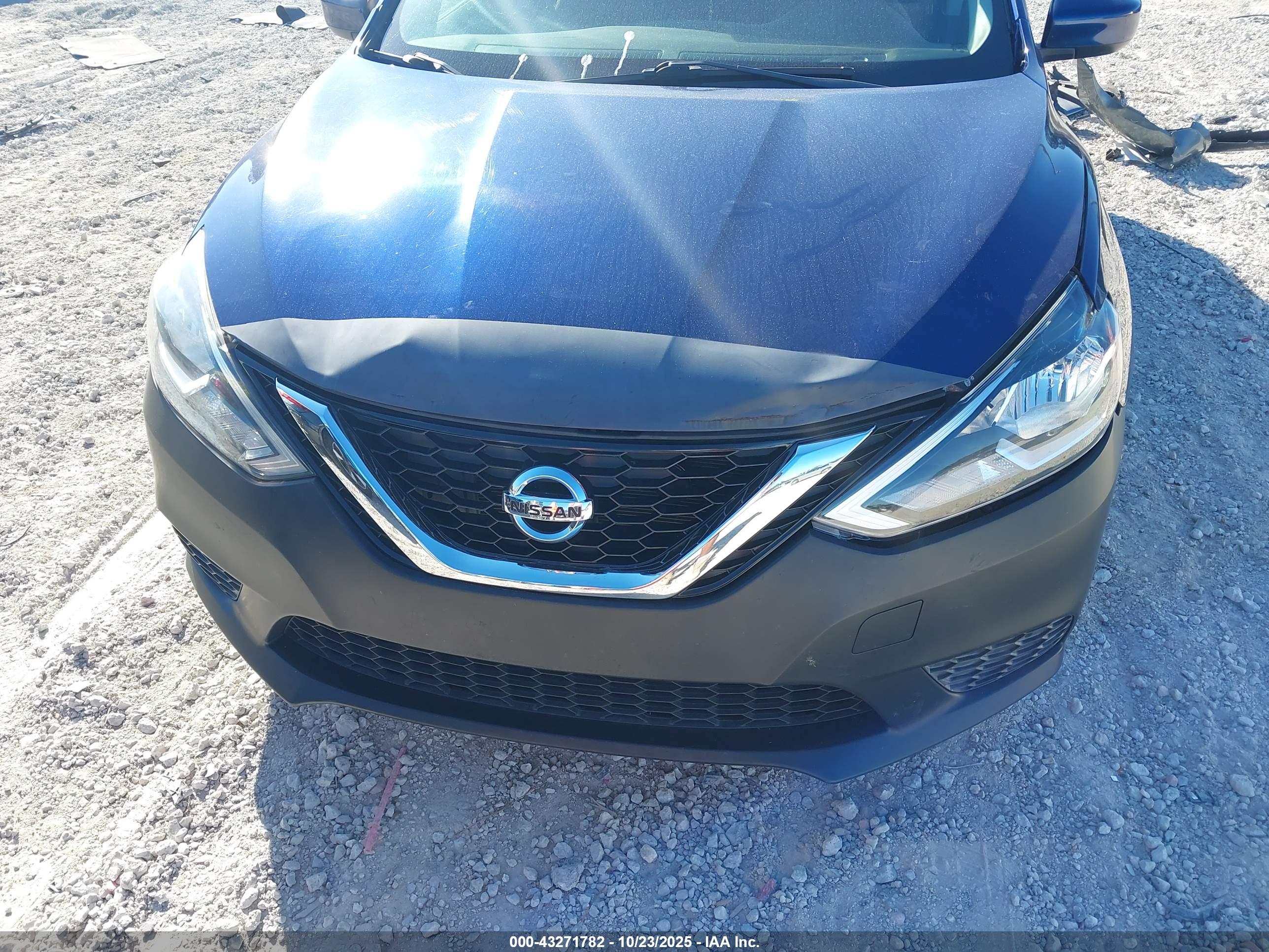 NISSAN SENTRA image 6