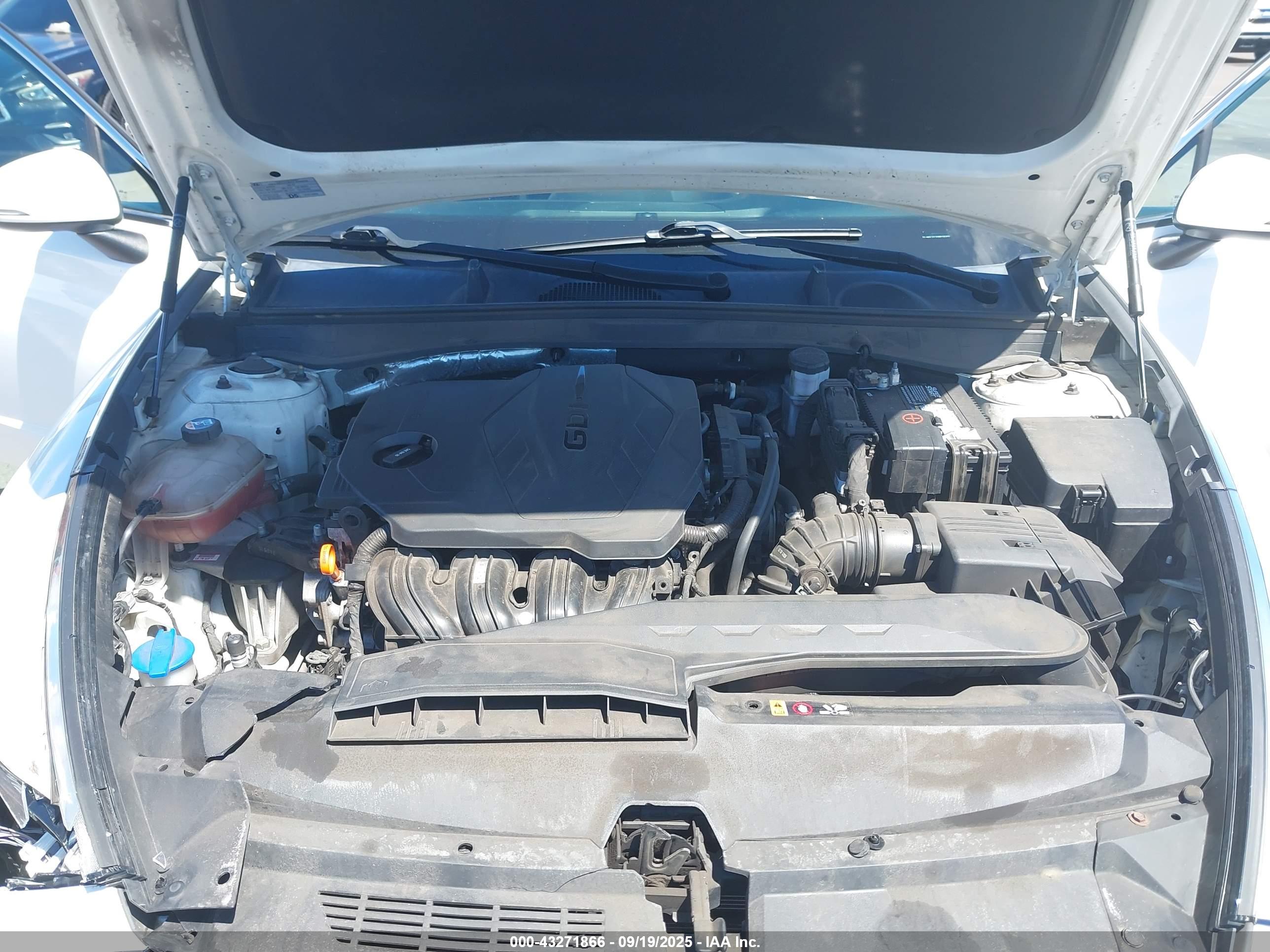 HYUNDAI SONATA image 10