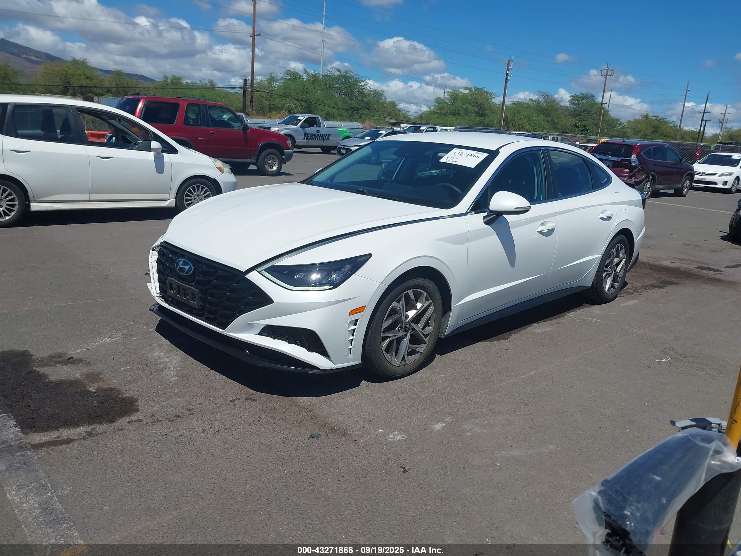HYUNDAI SONATA image 2