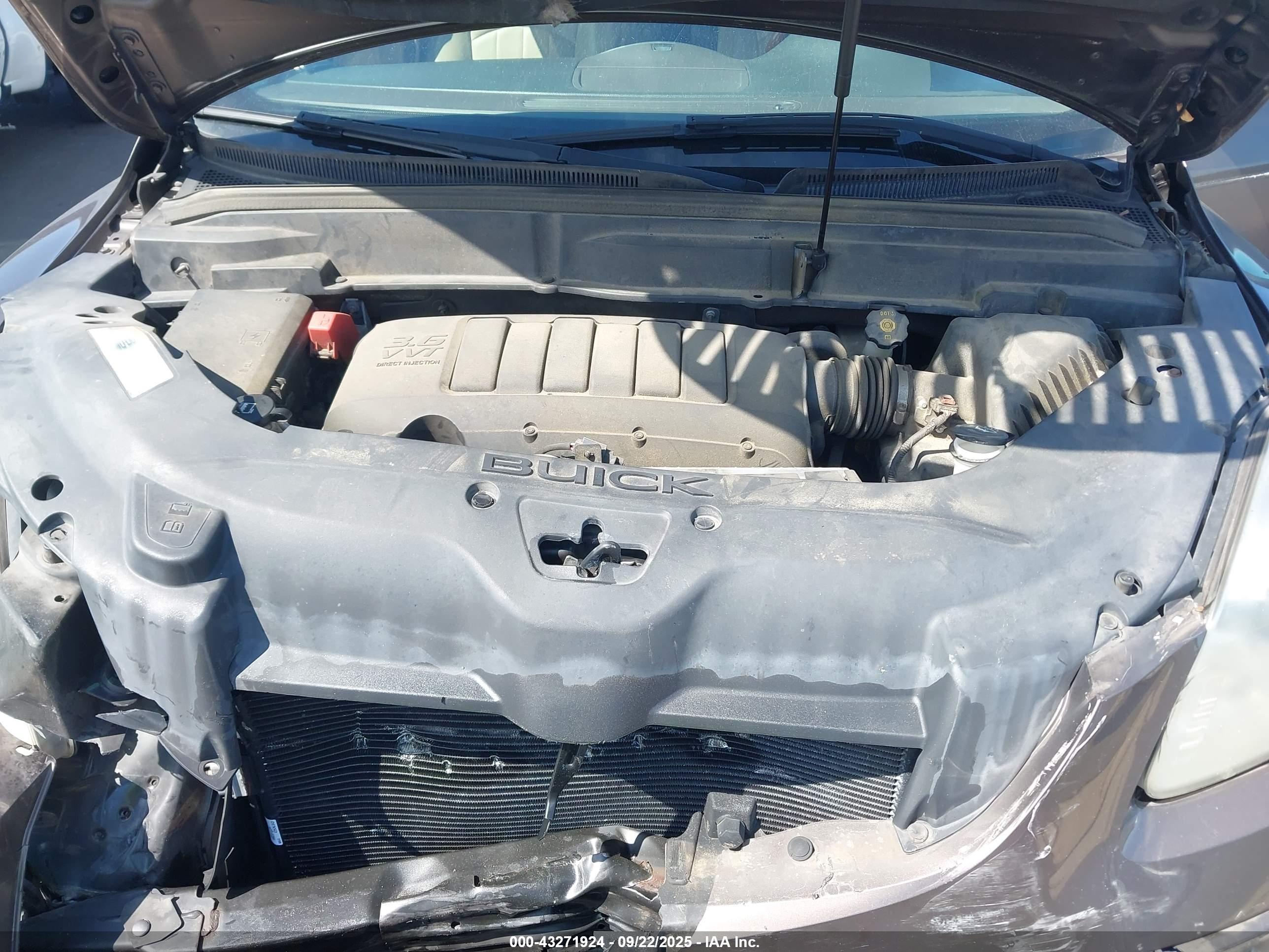 BUICK ENCLAVE image 10