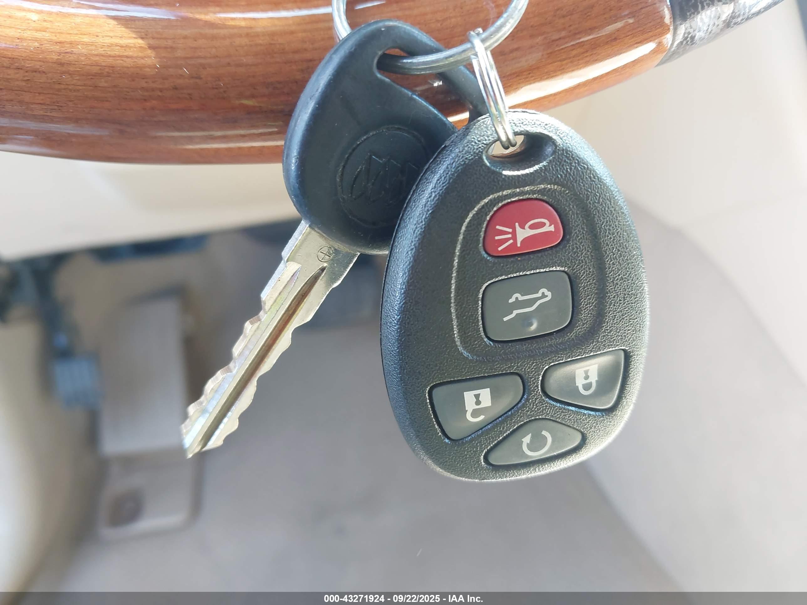 BUICK ENCLAVE image 11