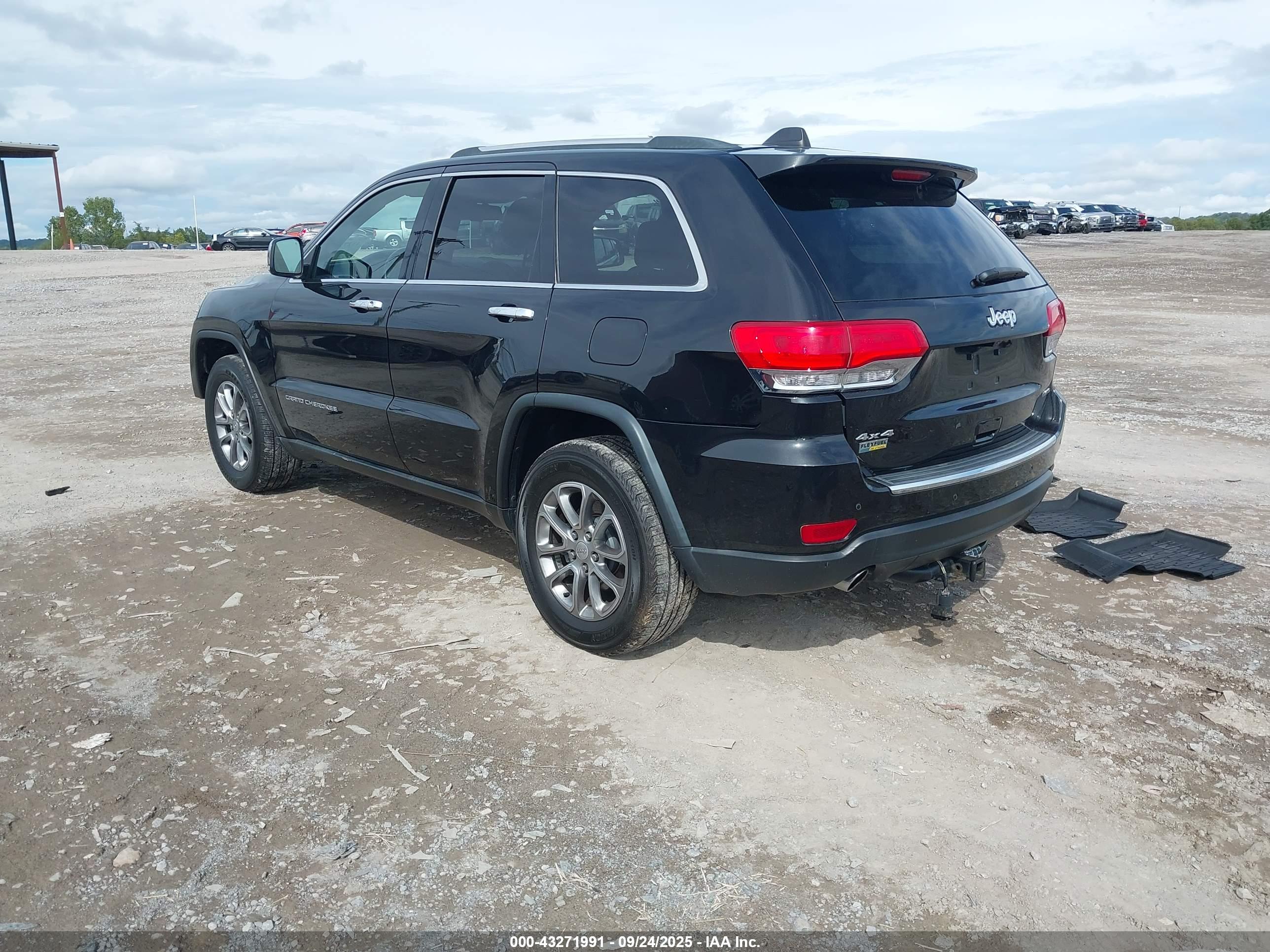 JEEP GRAND image 3
