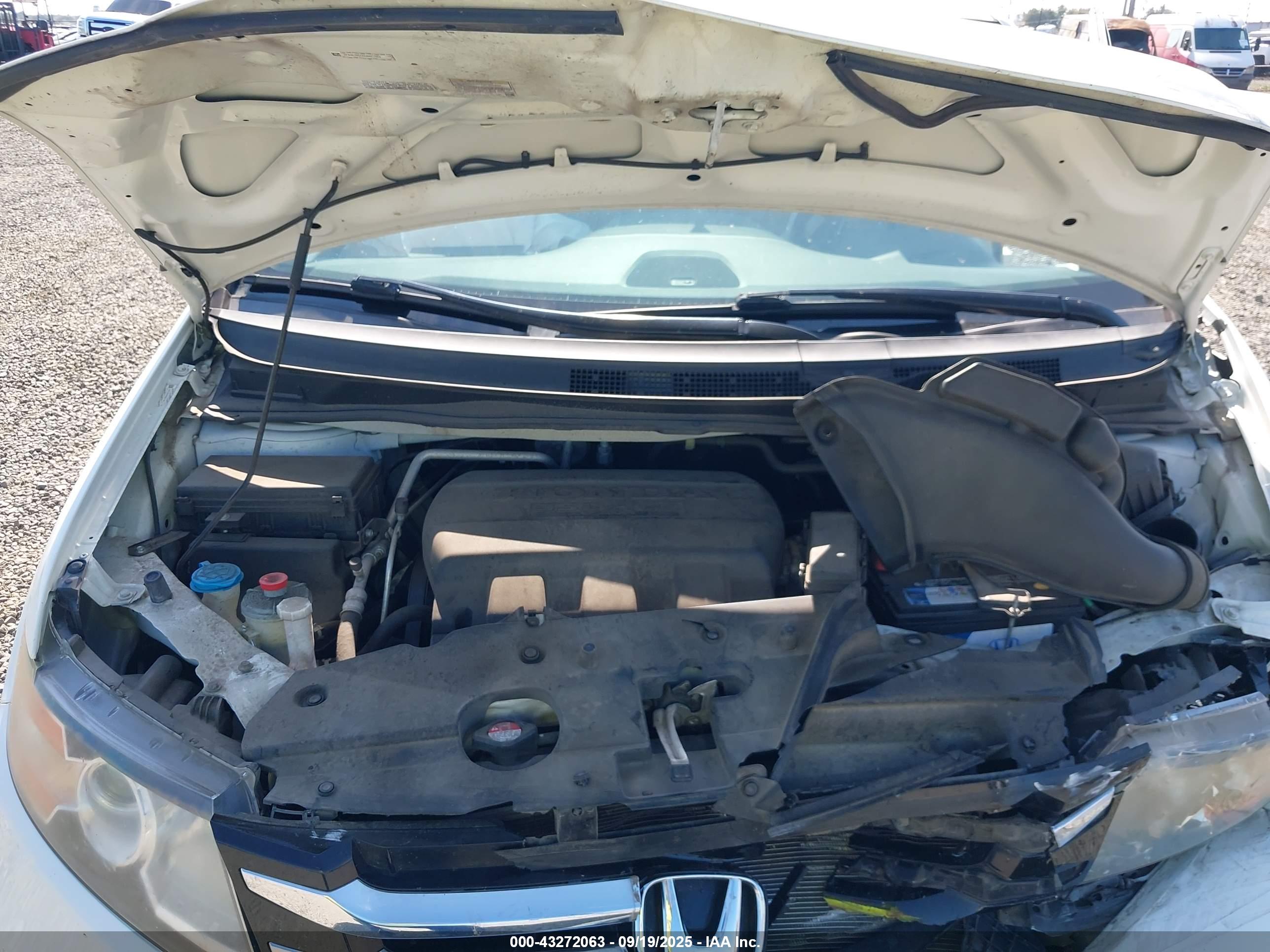 HONDA ODYSSEY image 10