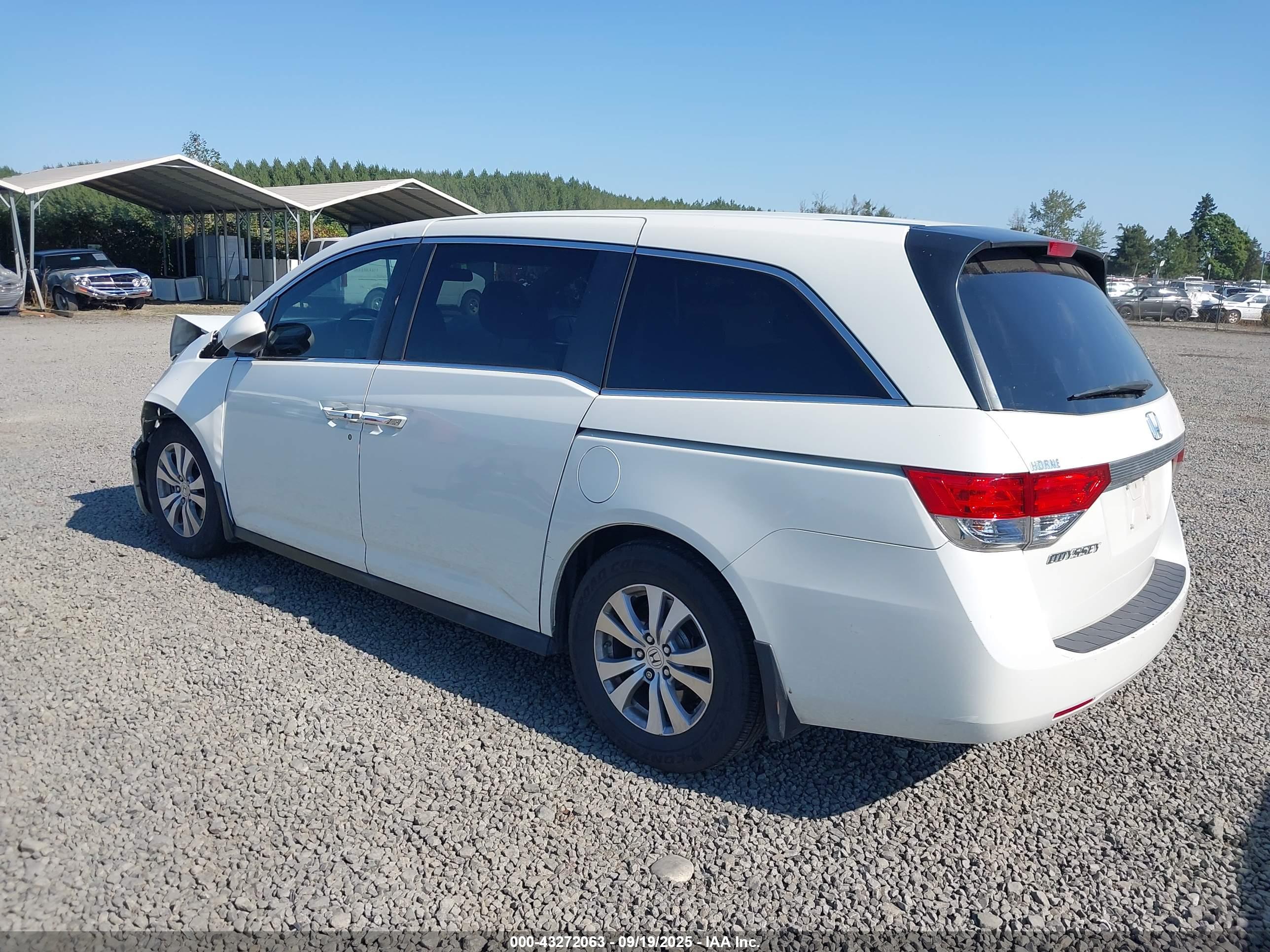HONDA ODYSSEY image 3