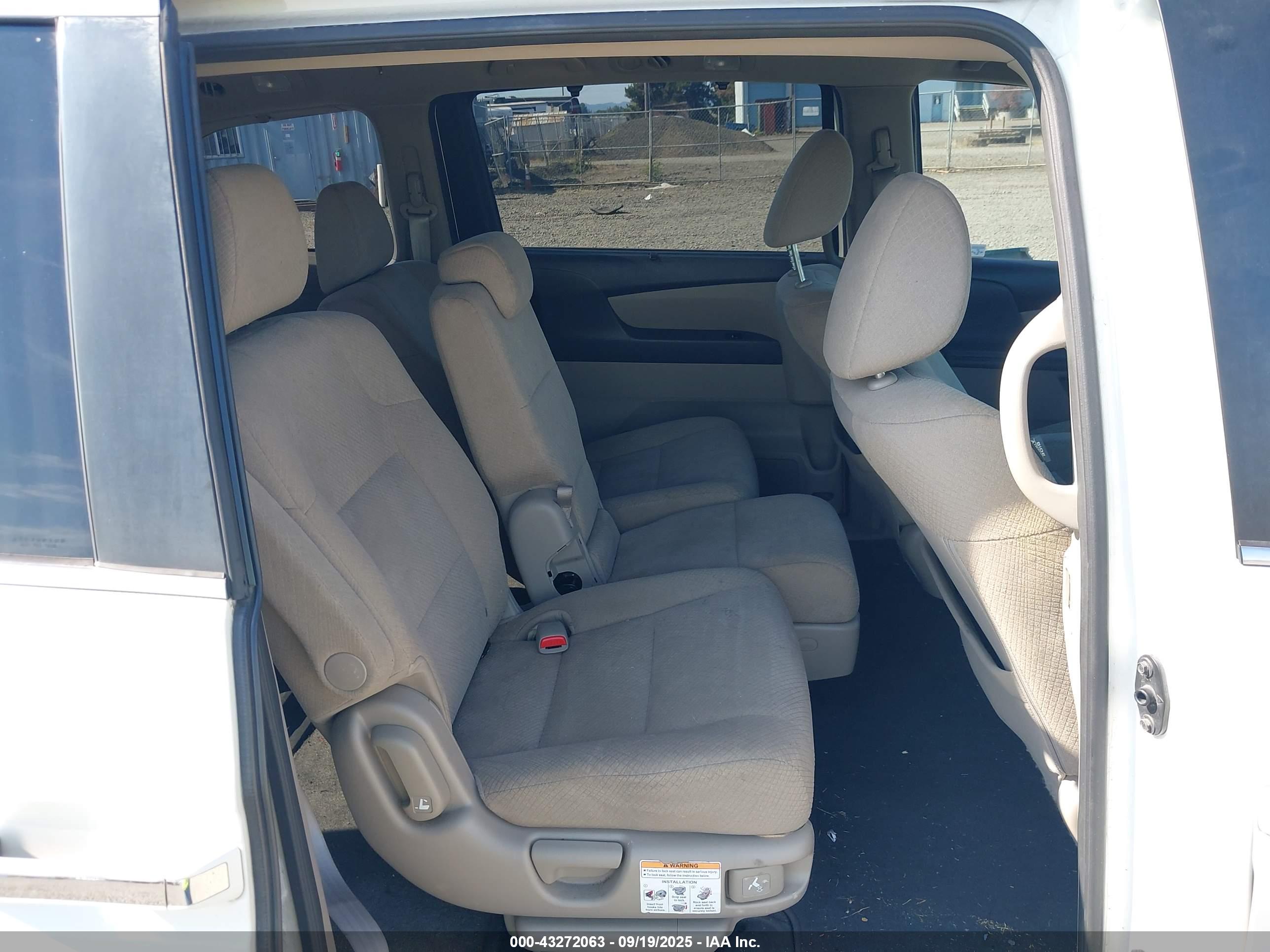 HONDA ODYSSEY image 8
