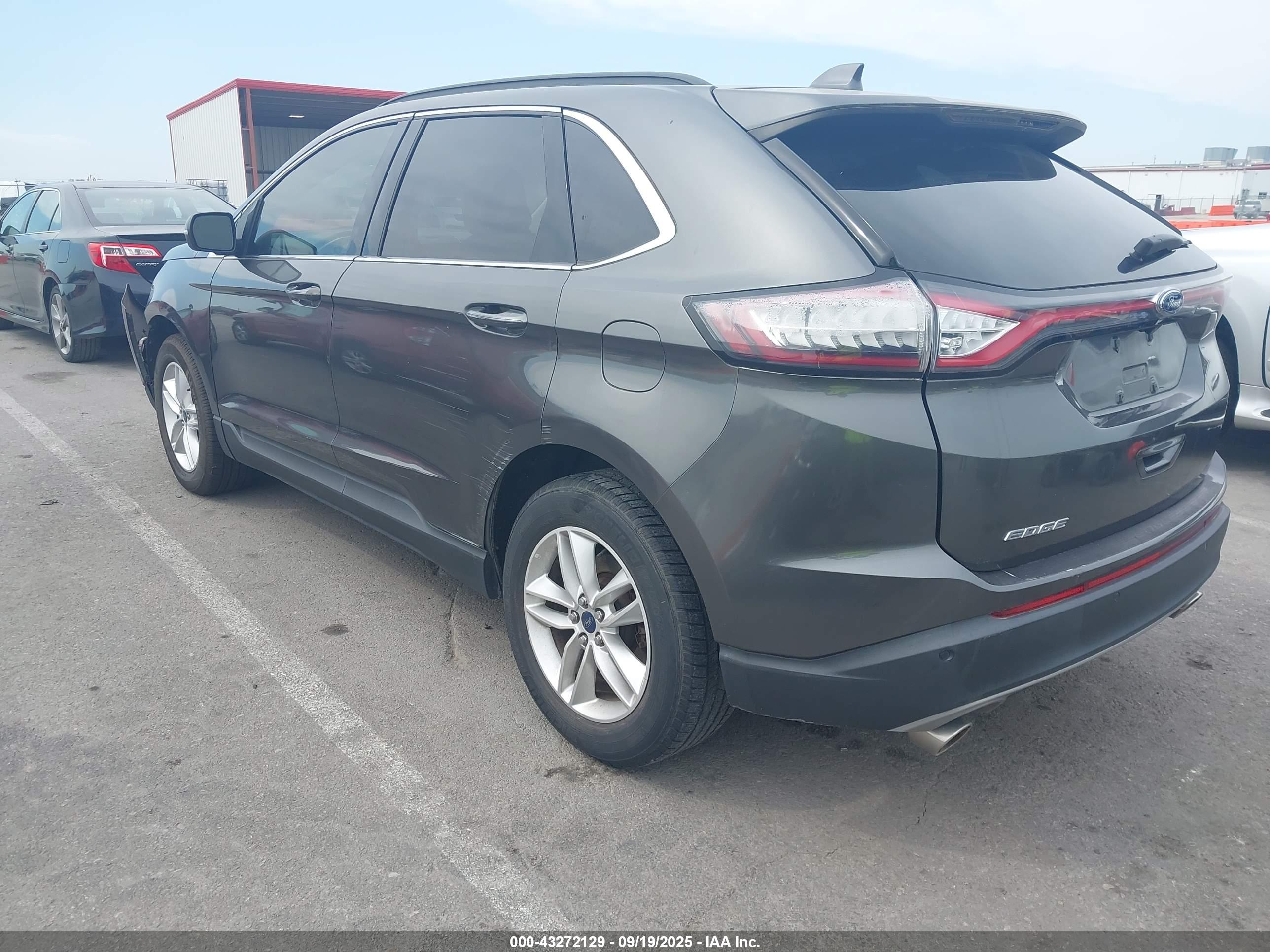 FORD EDGE image 3