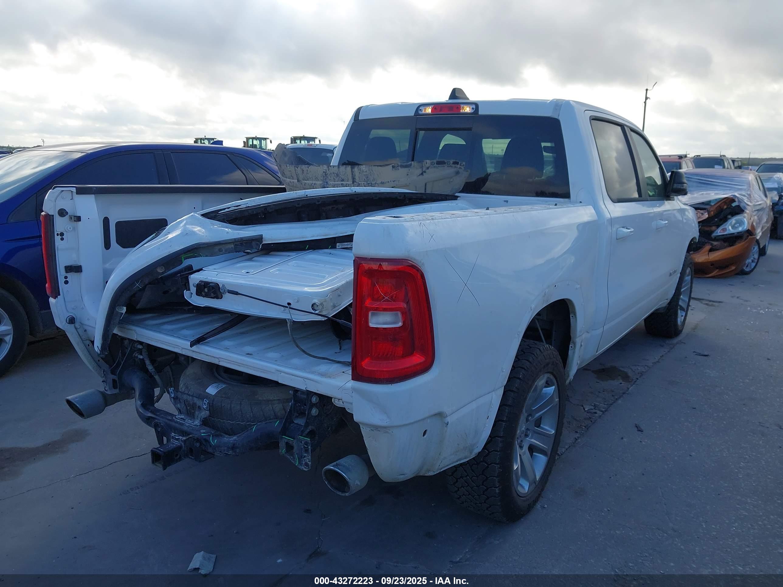 RAM 1500 image 4