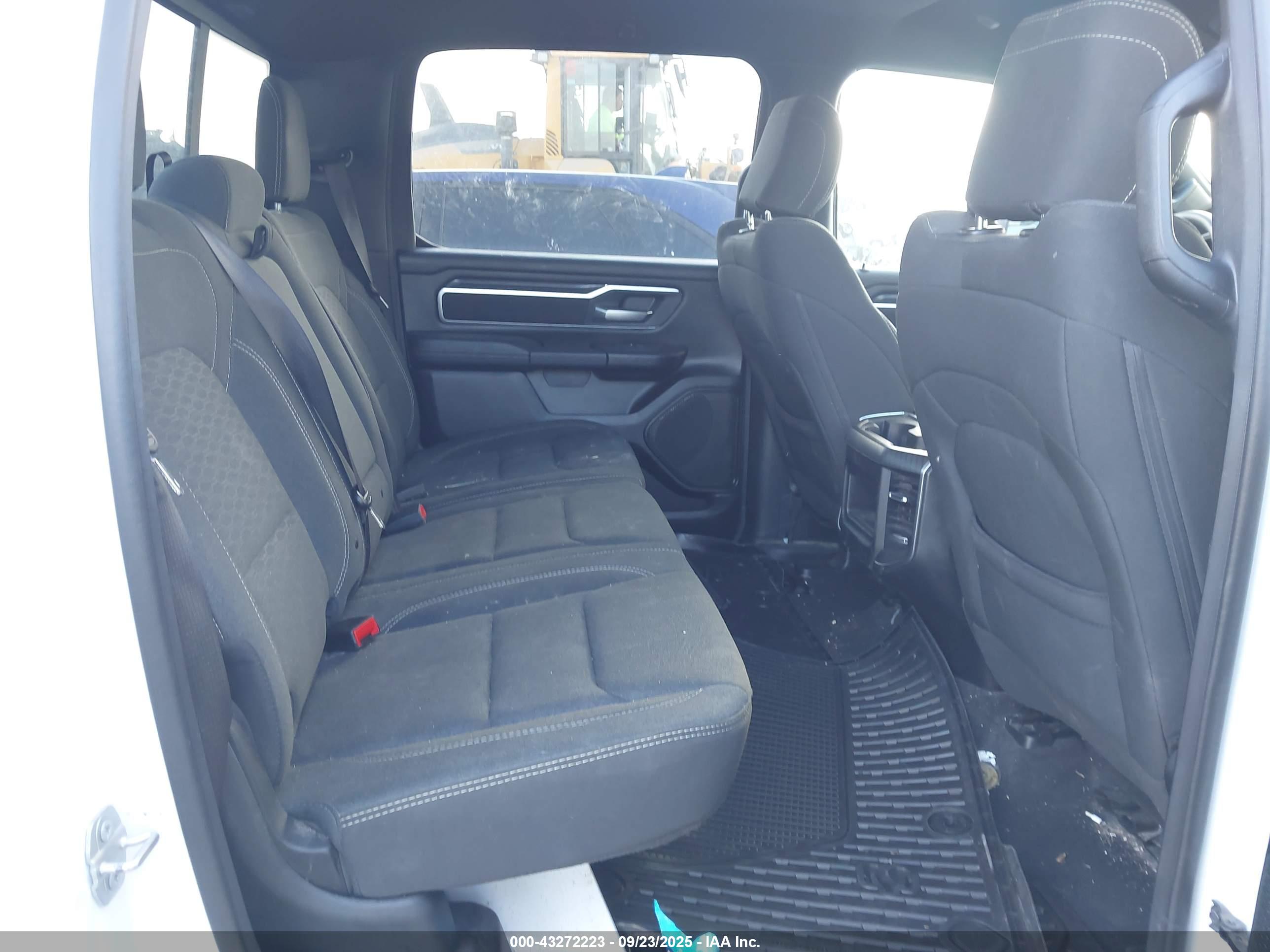 RAM 1500 image 8