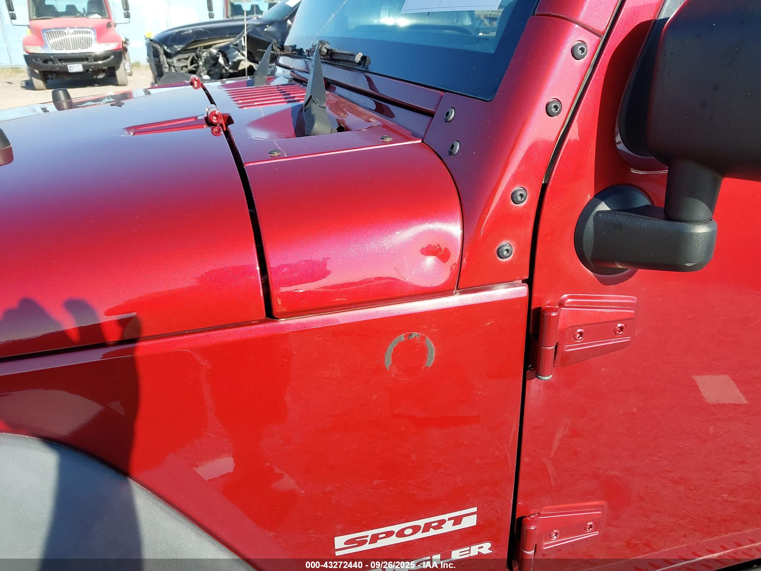 JEEP WRANGLER image 6