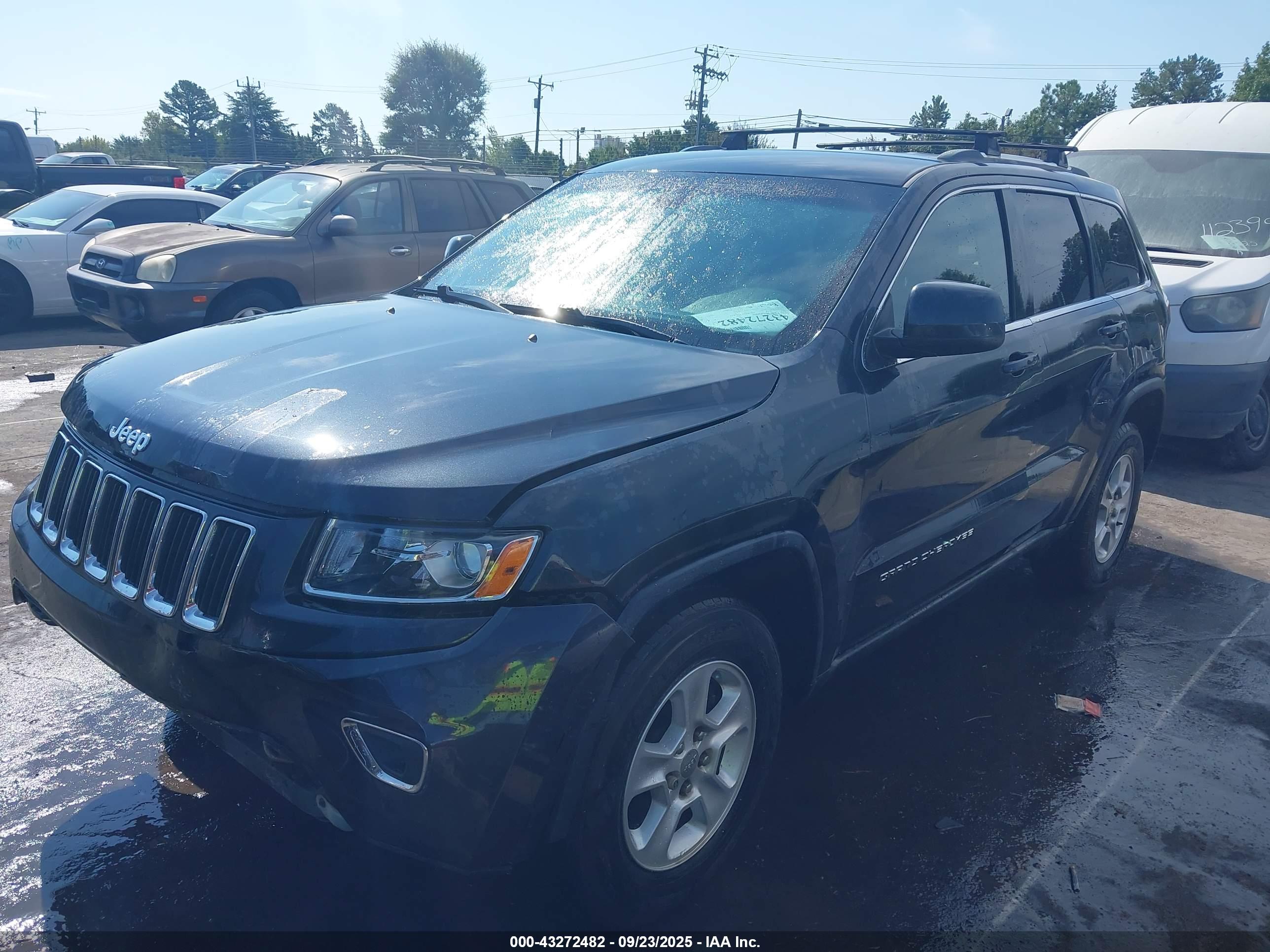 JEEP GRAND image 2