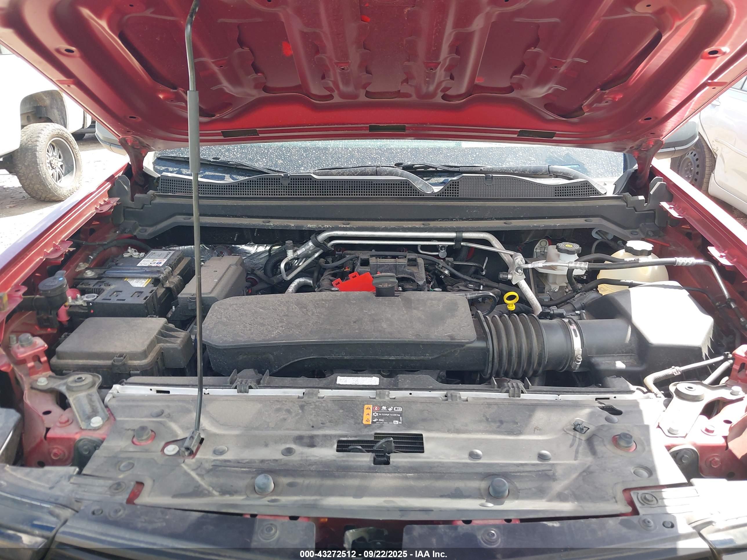 CHEVROLET COLORADO image 10