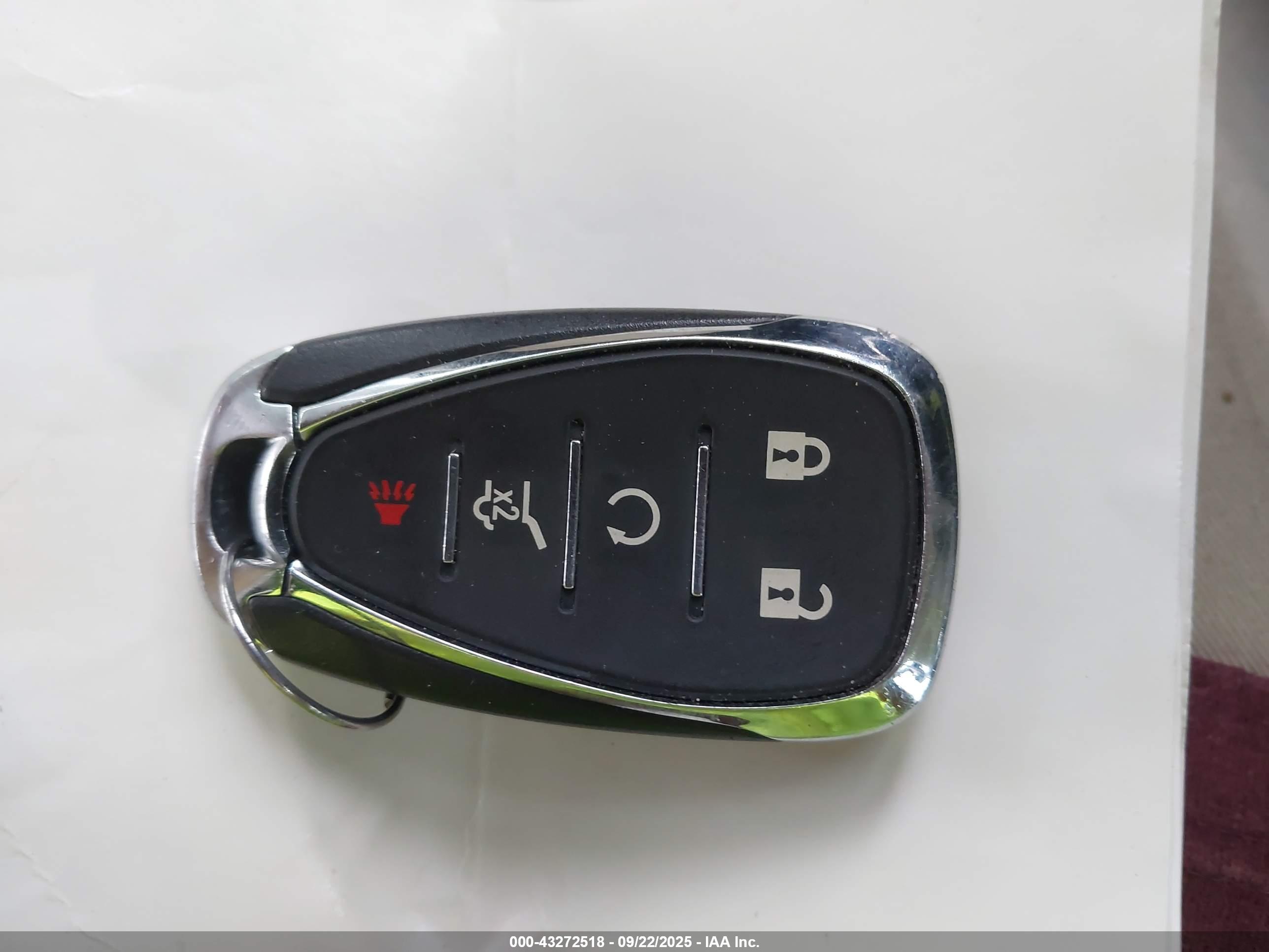 CHEVROLET EQUINOX image 11