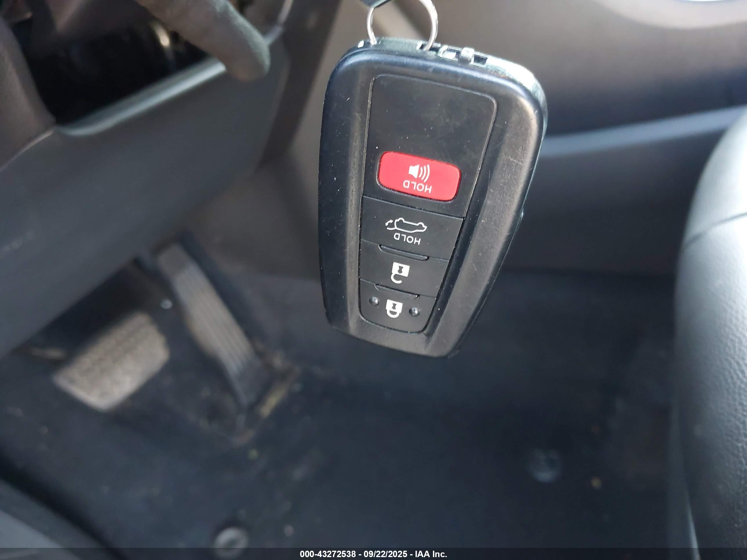 TOYOTA HIGHLANDER image 11