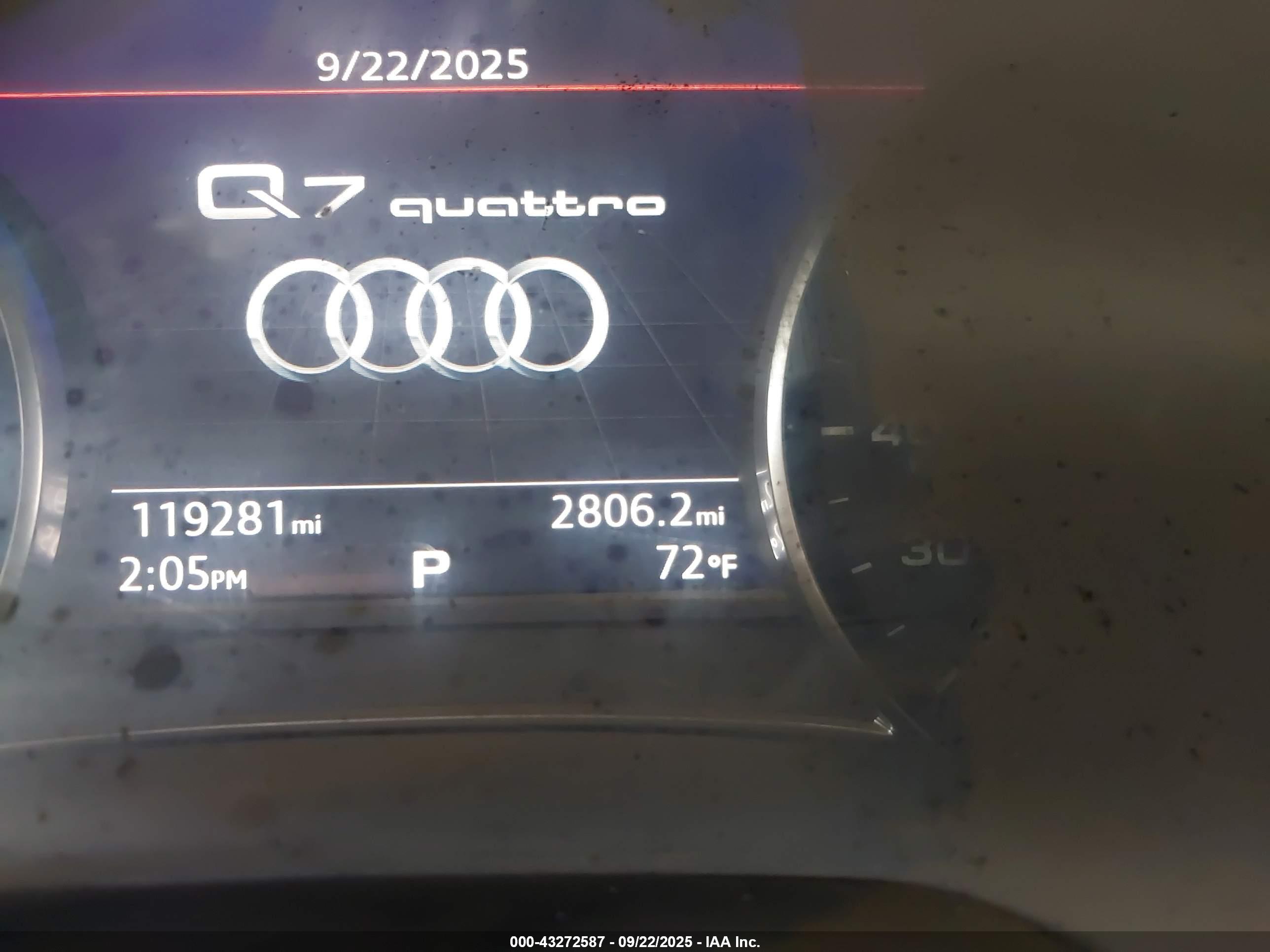 AUDI Q7 image 7