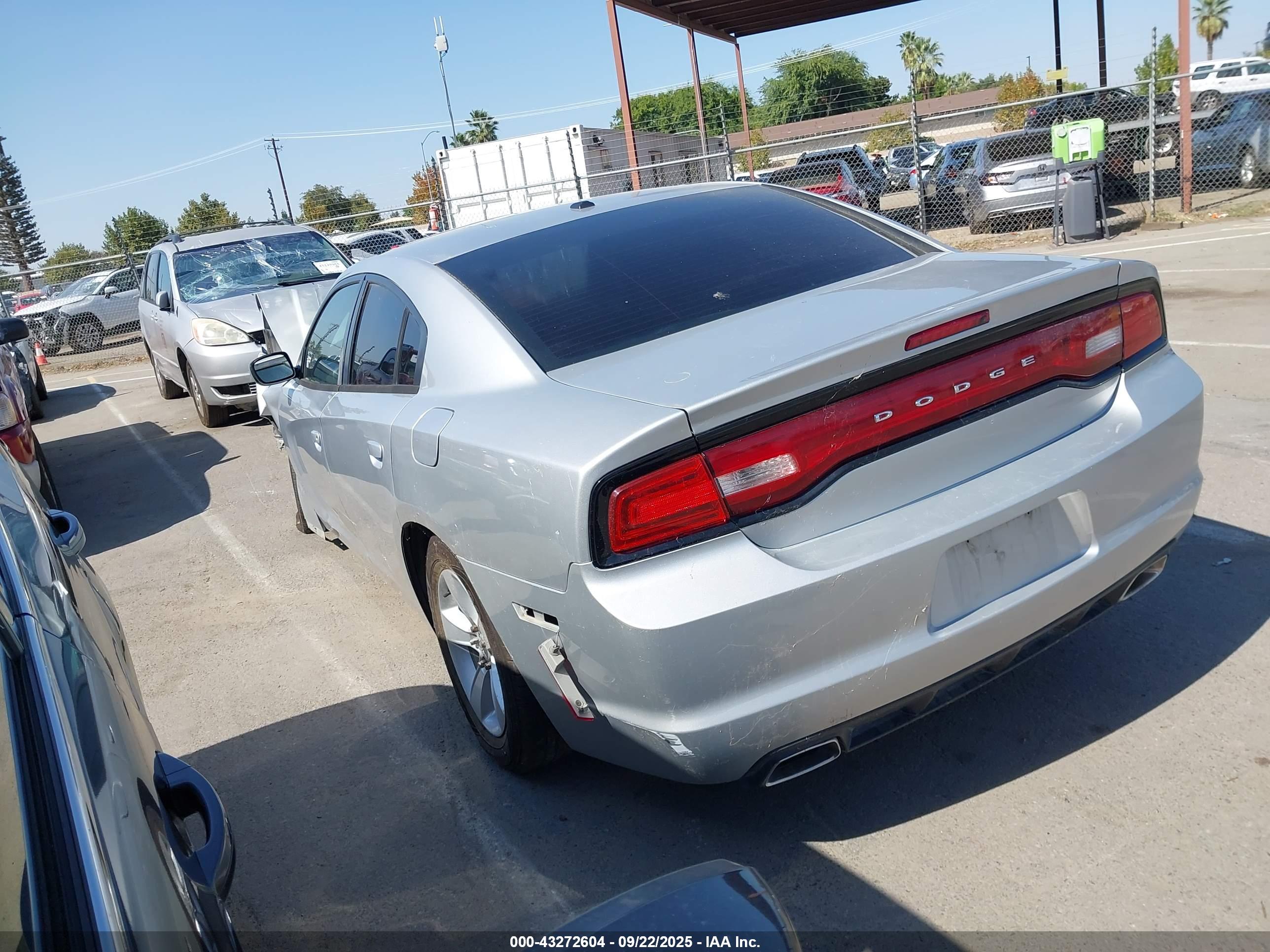 DODGE CHARGER image 3