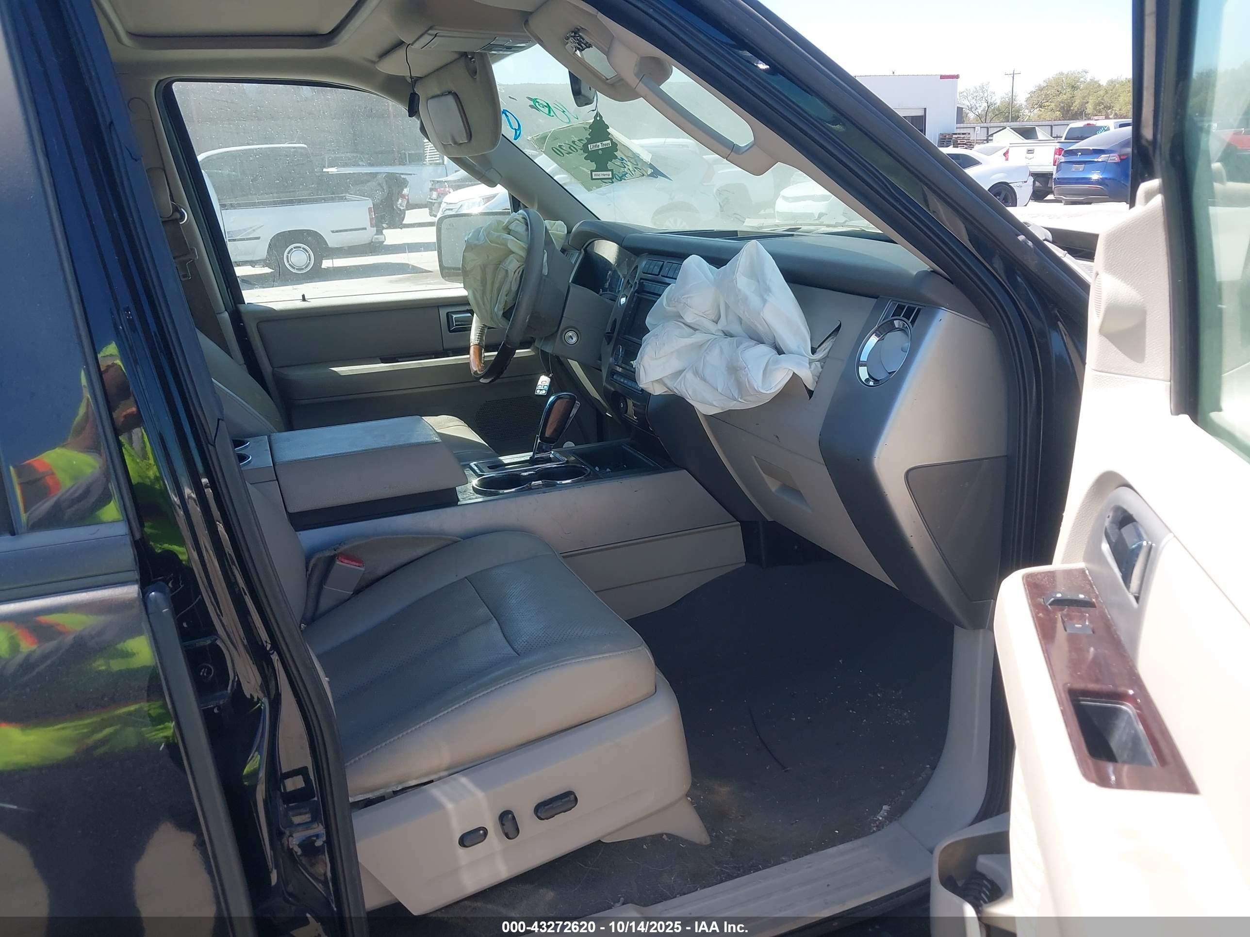 FORD EXPEDITION image 5