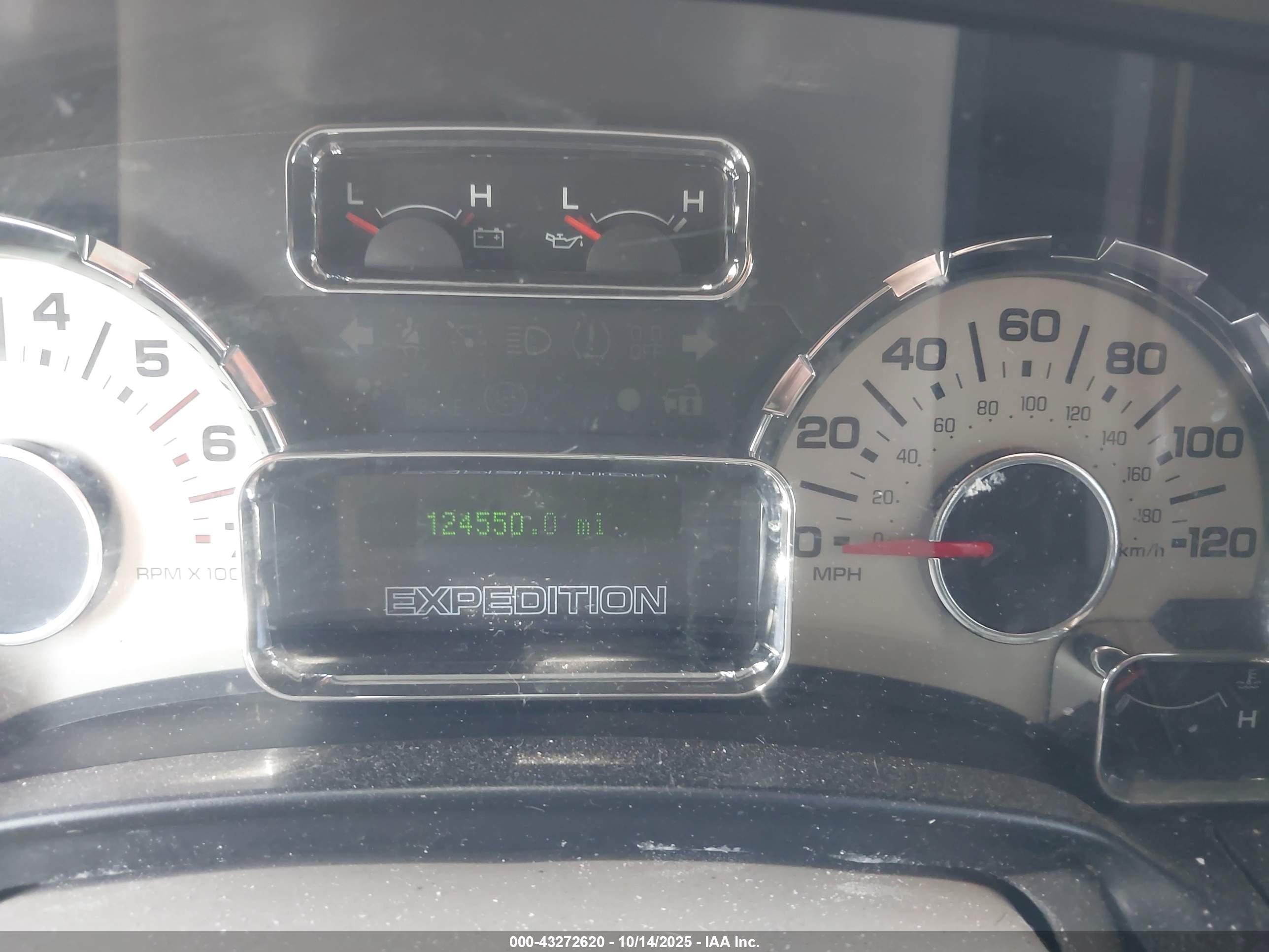 FORD EXPEDITION image 7