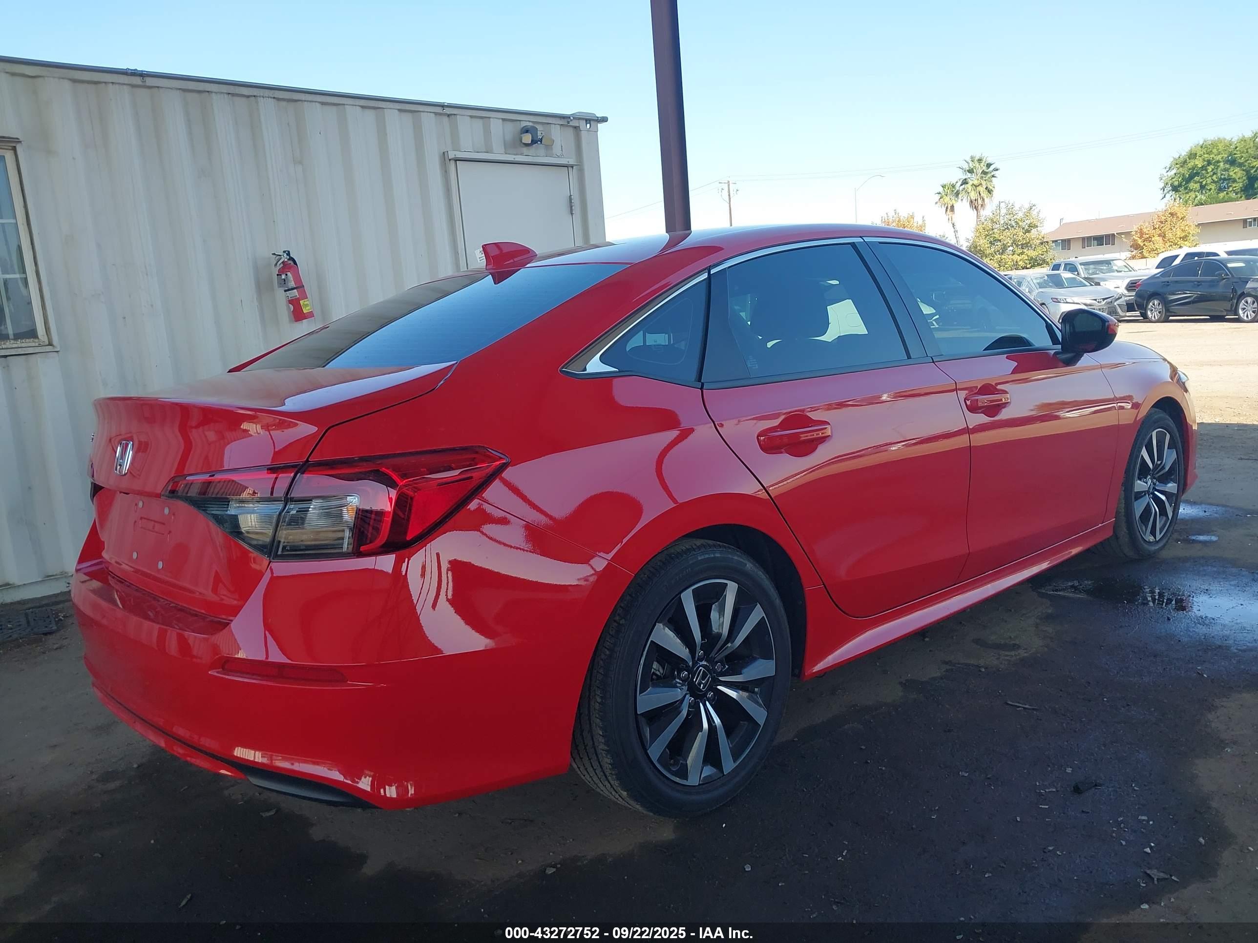 HONDA CIVIC image 4