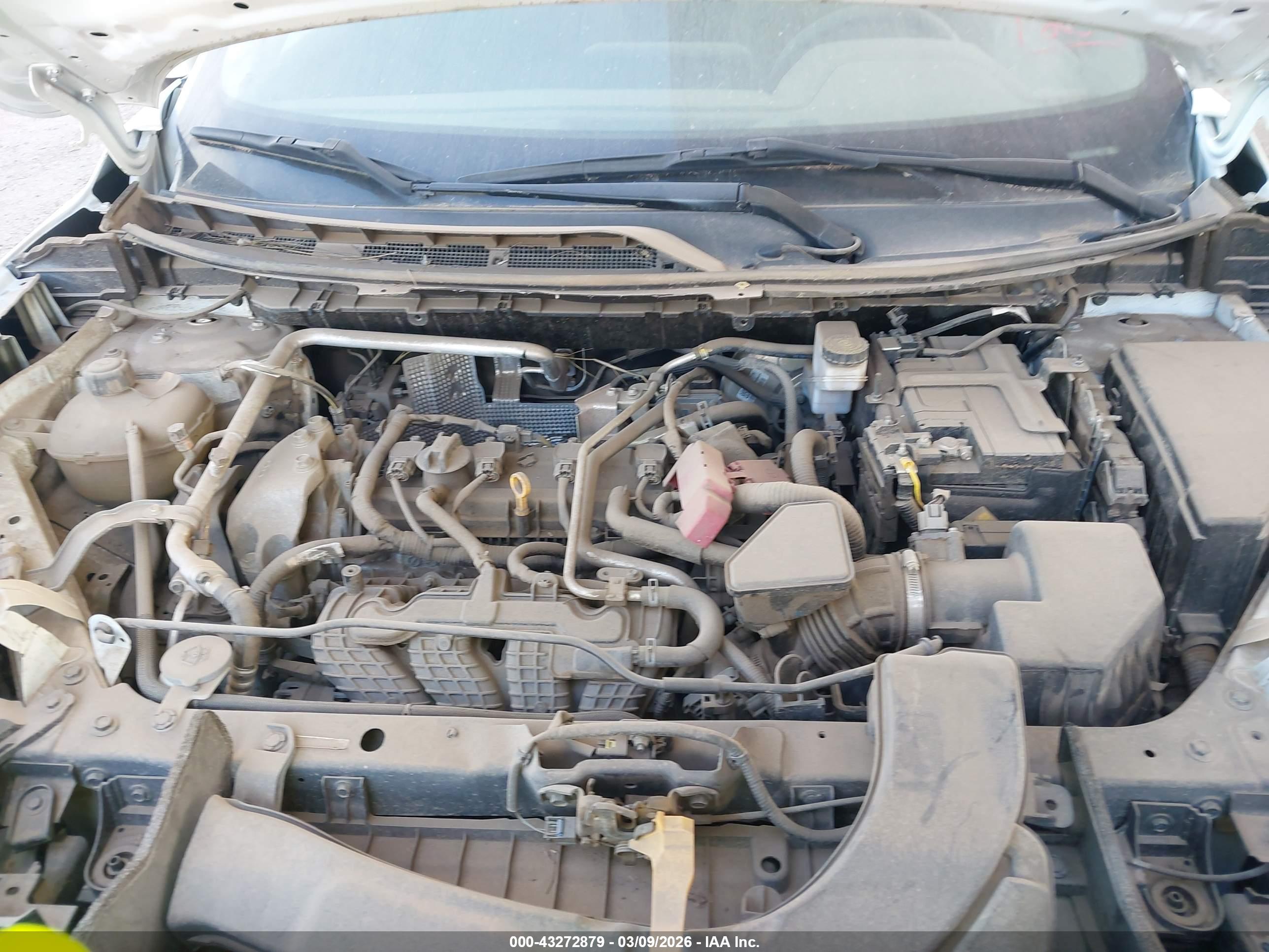 NISSAN ROGUE image 10