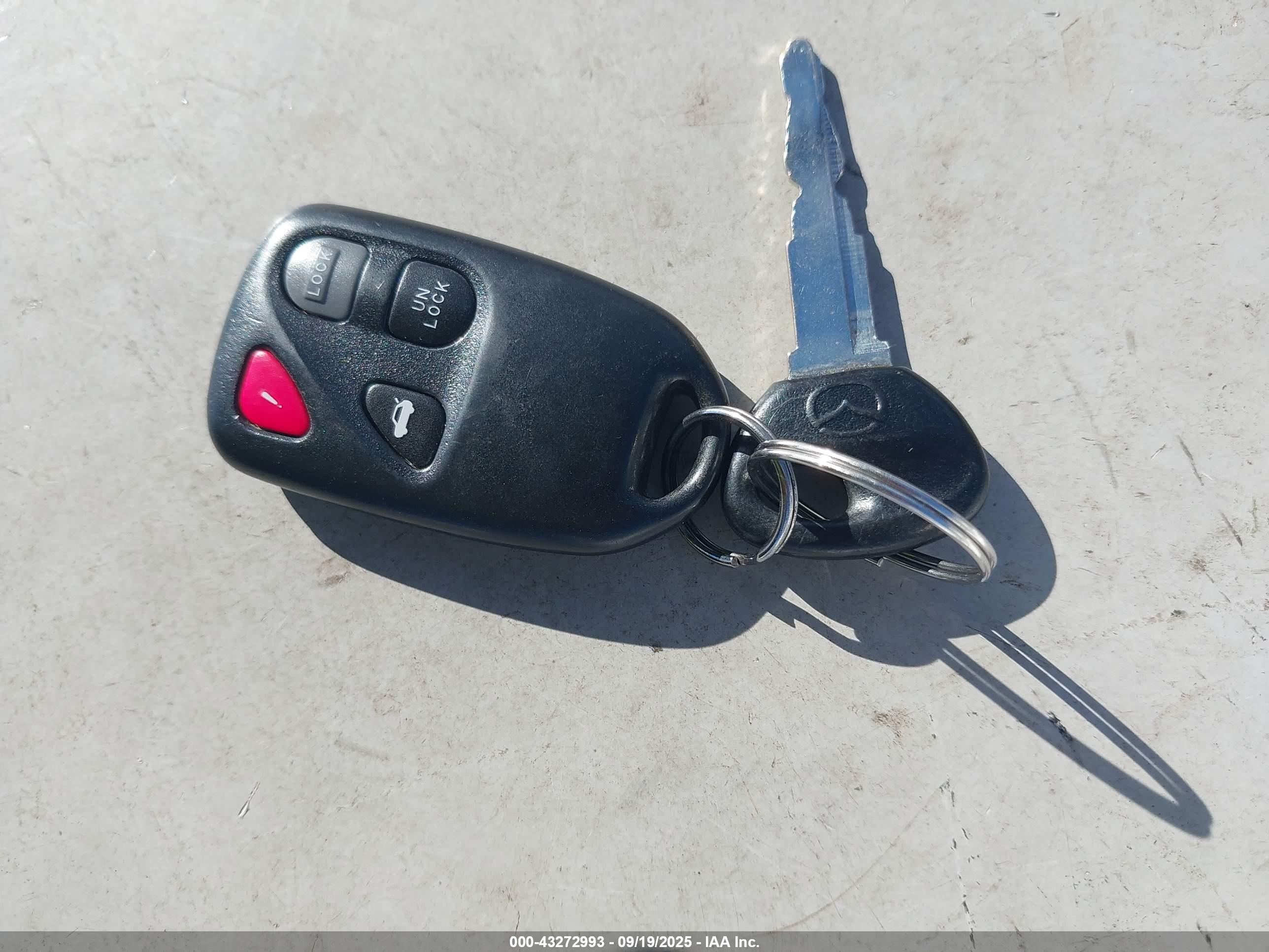 MAZDA MX-5 image 11