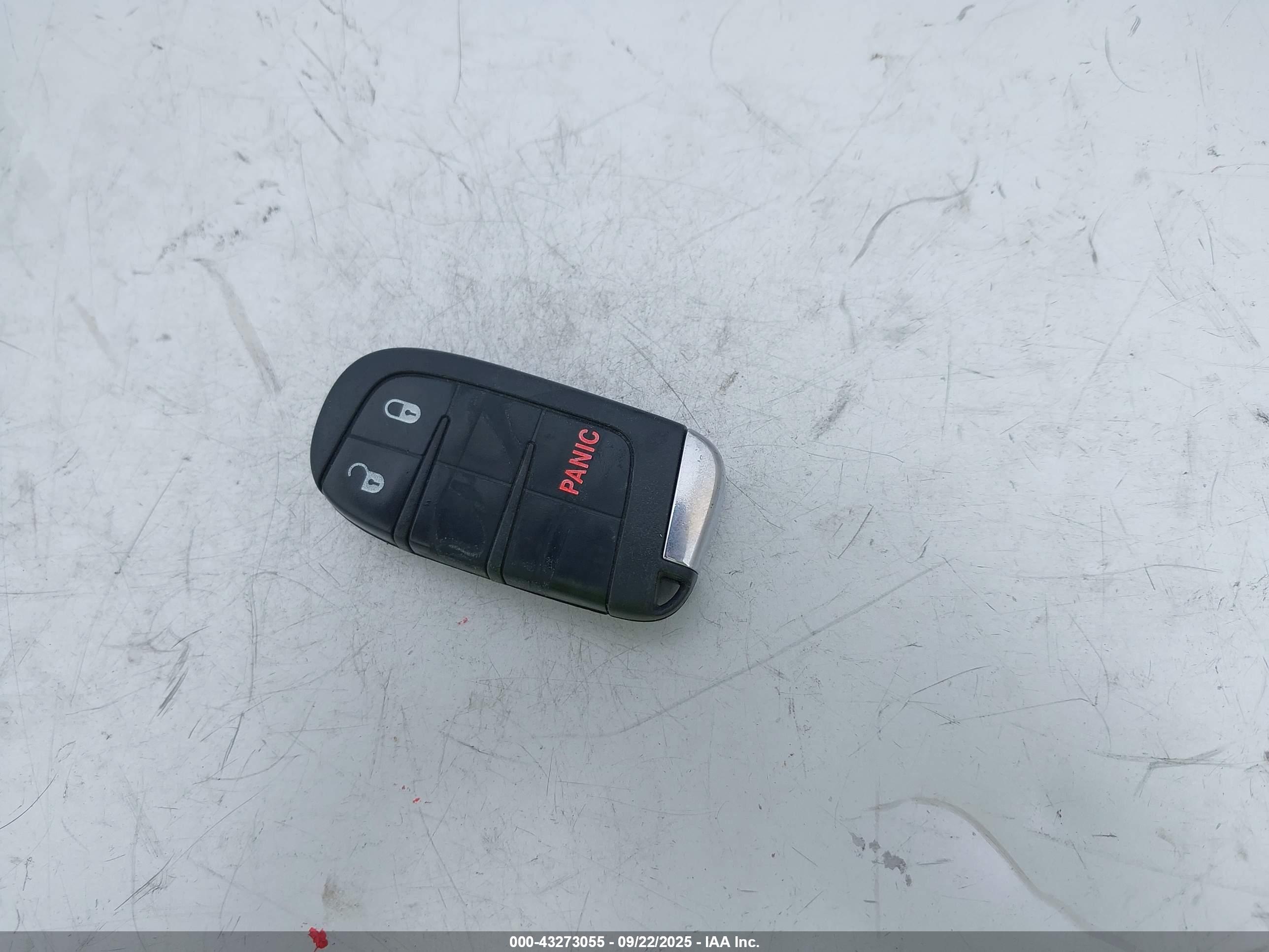 JEEP RENEGADE image 11