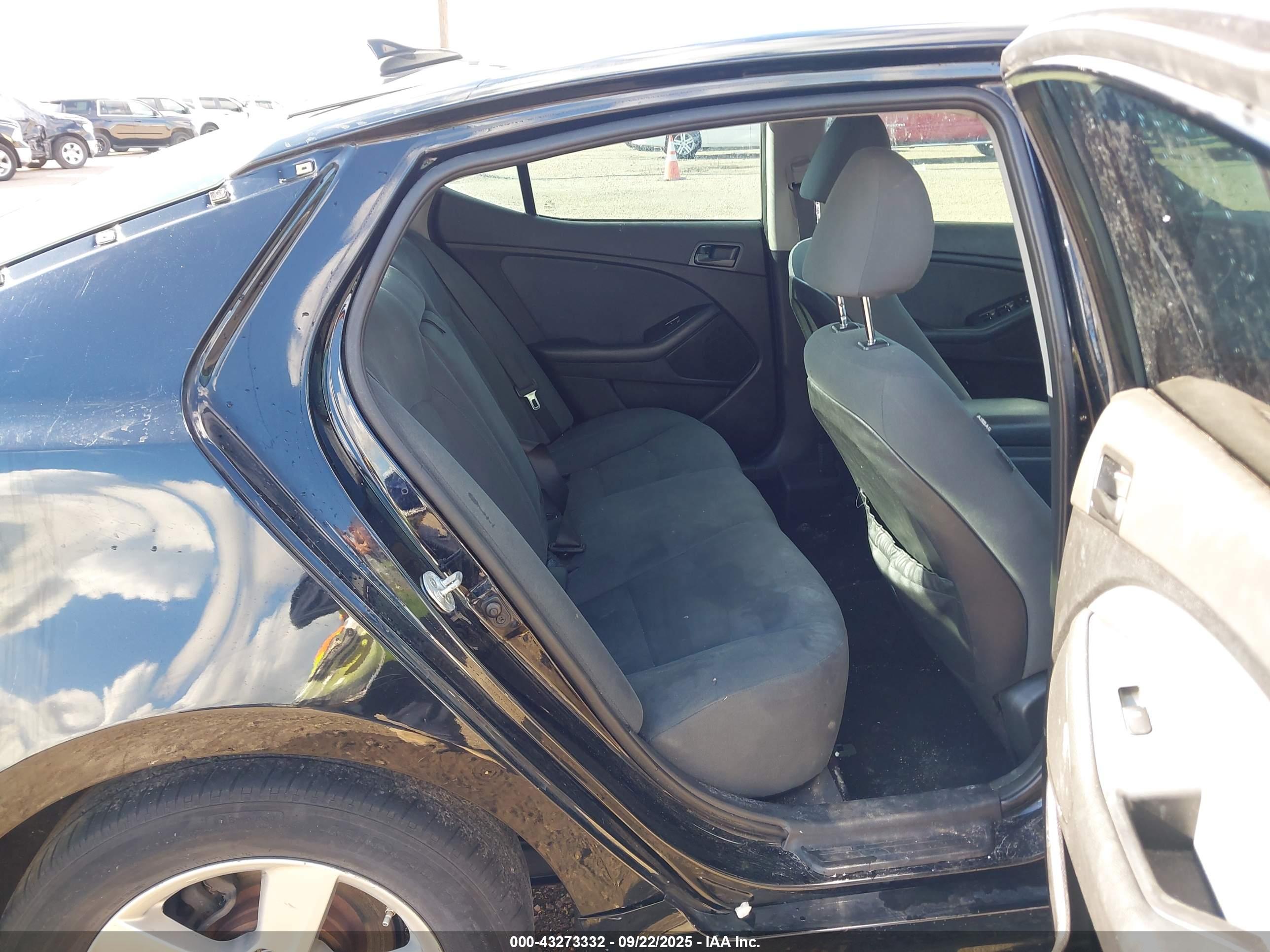 KIA OPTIMA image 8