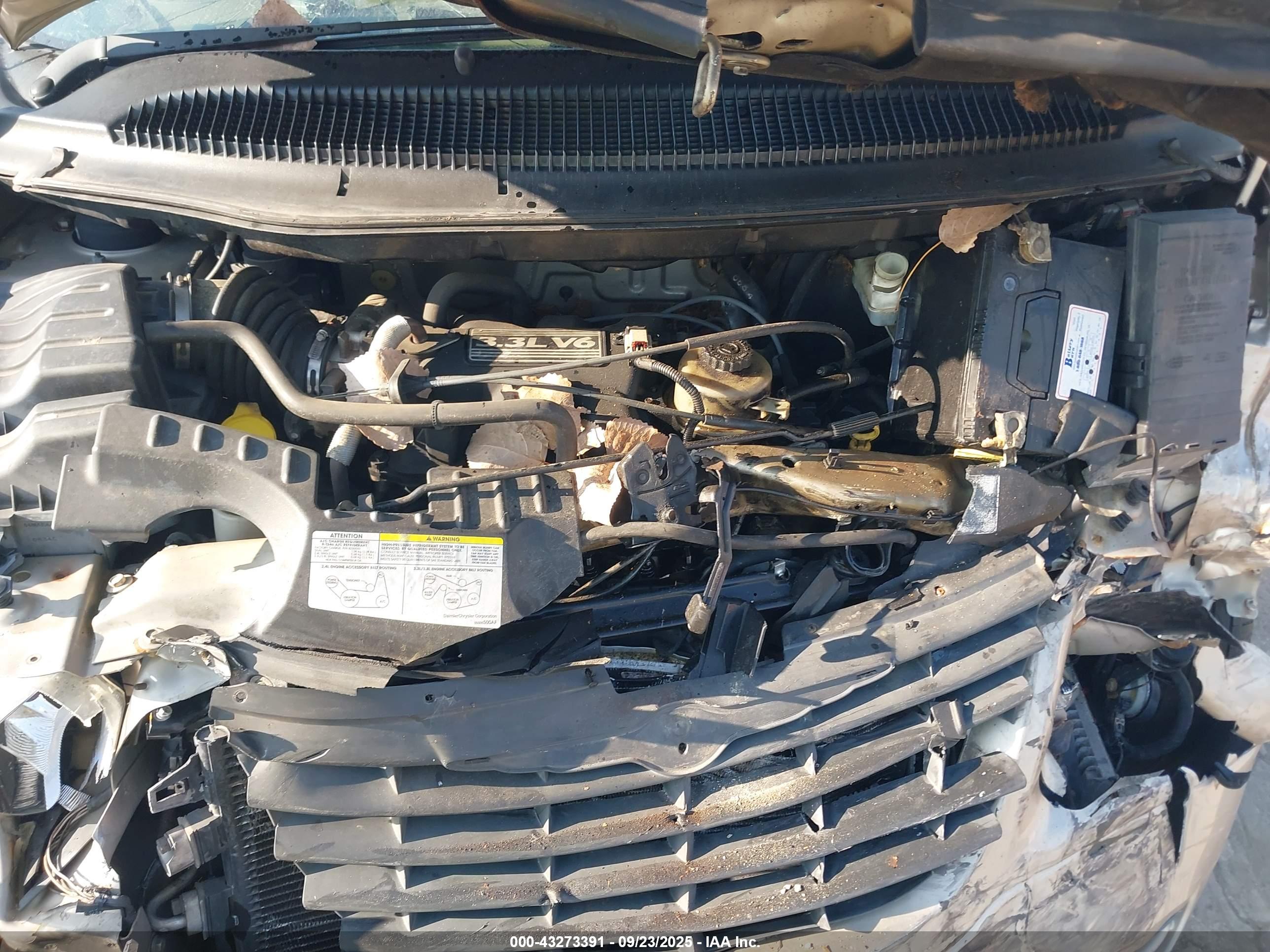 CHRYSLER TOWN image 10