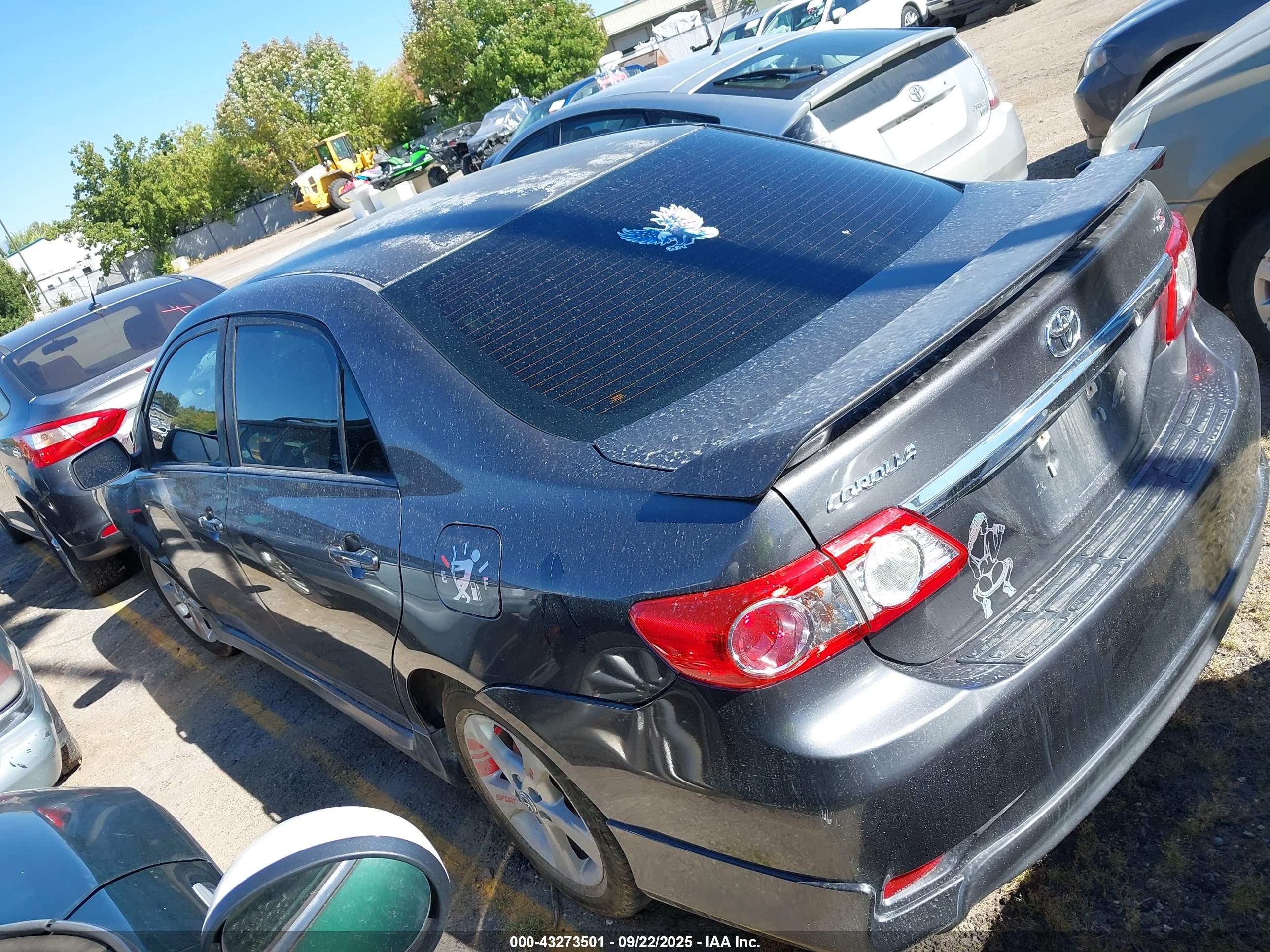 TOYOTA COROLLA image 3