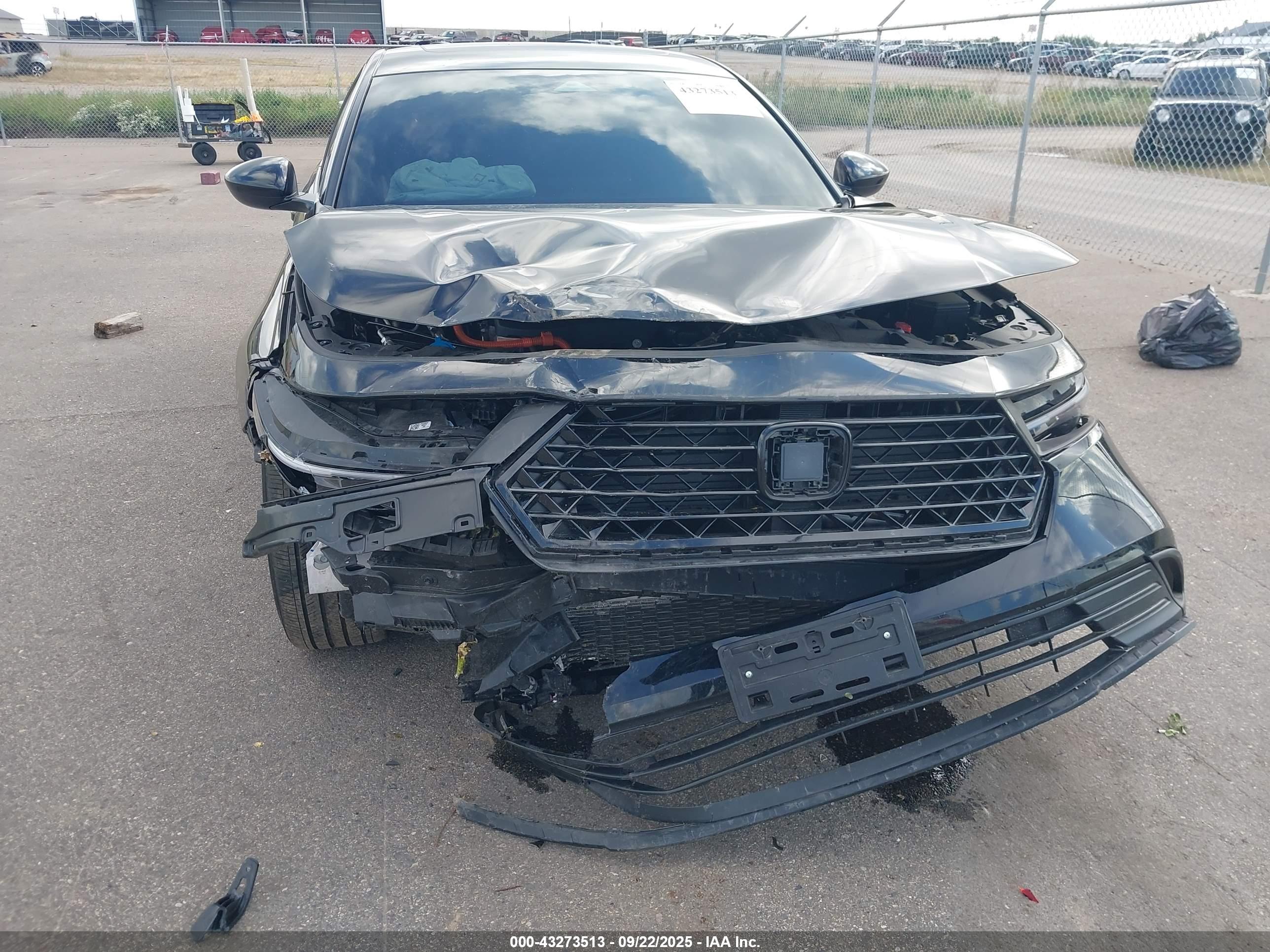 HONDA ACCORD image 6
