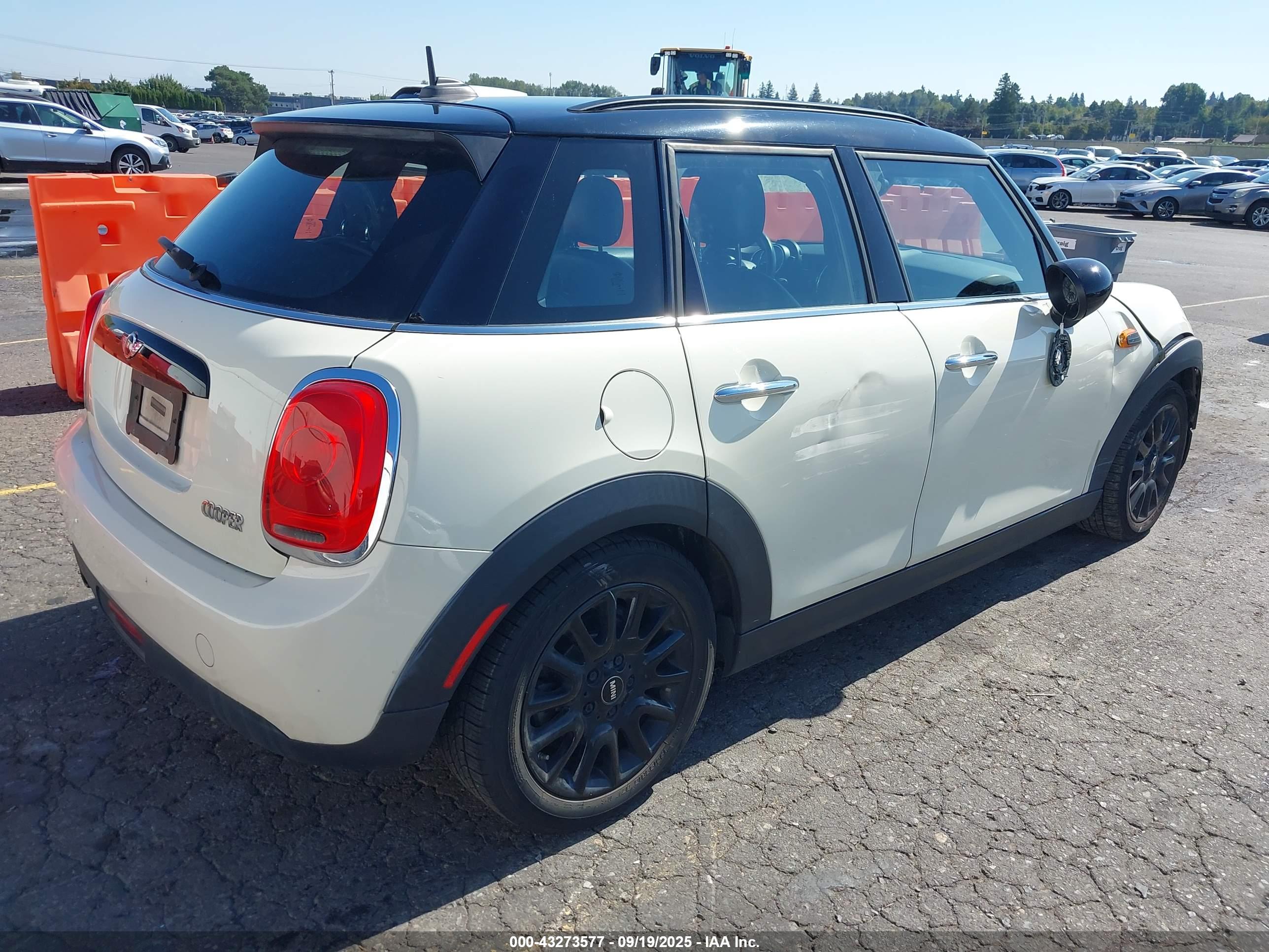 MINI HARDTOP image 4
