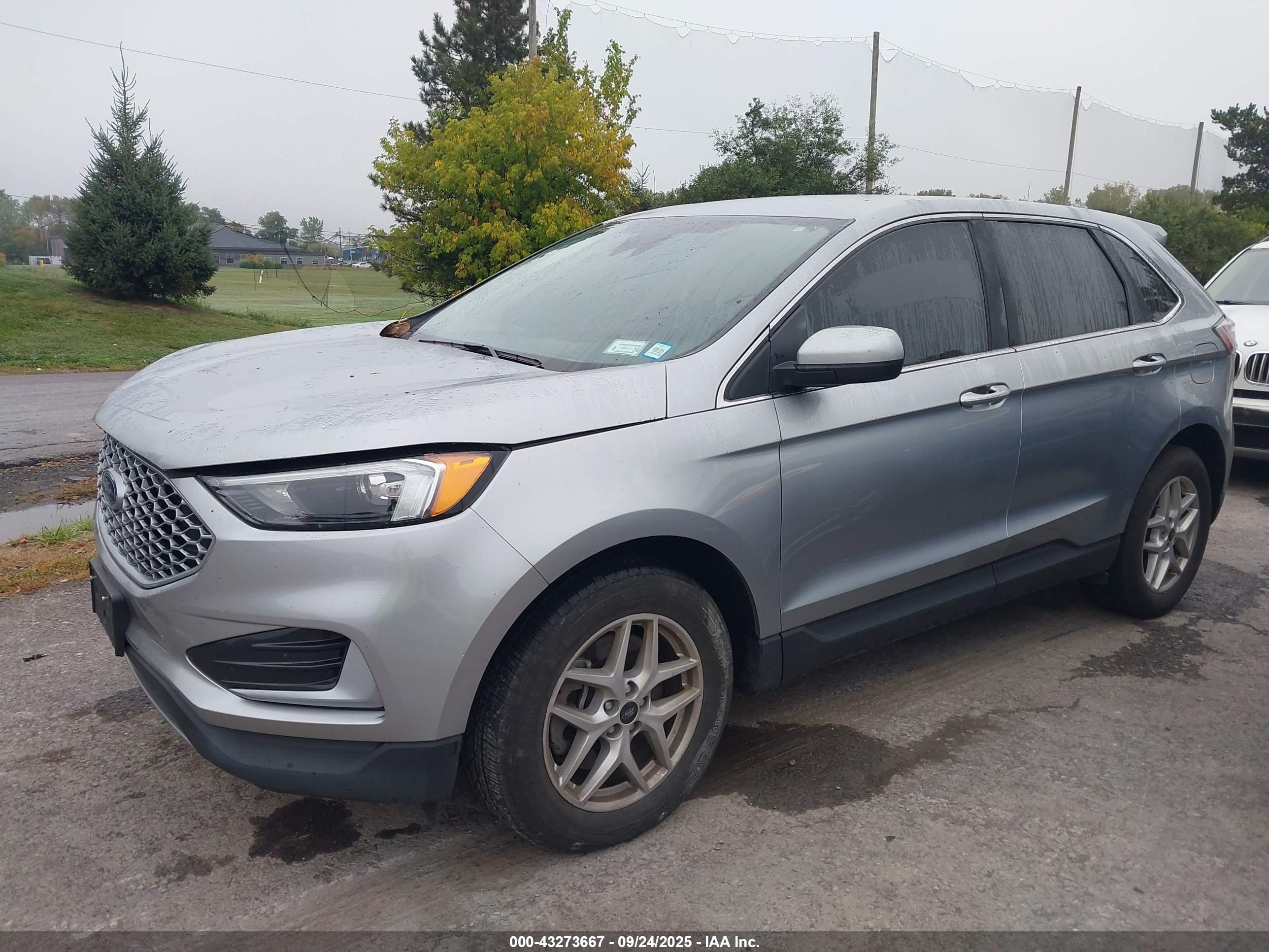 FORD EDGE image 2